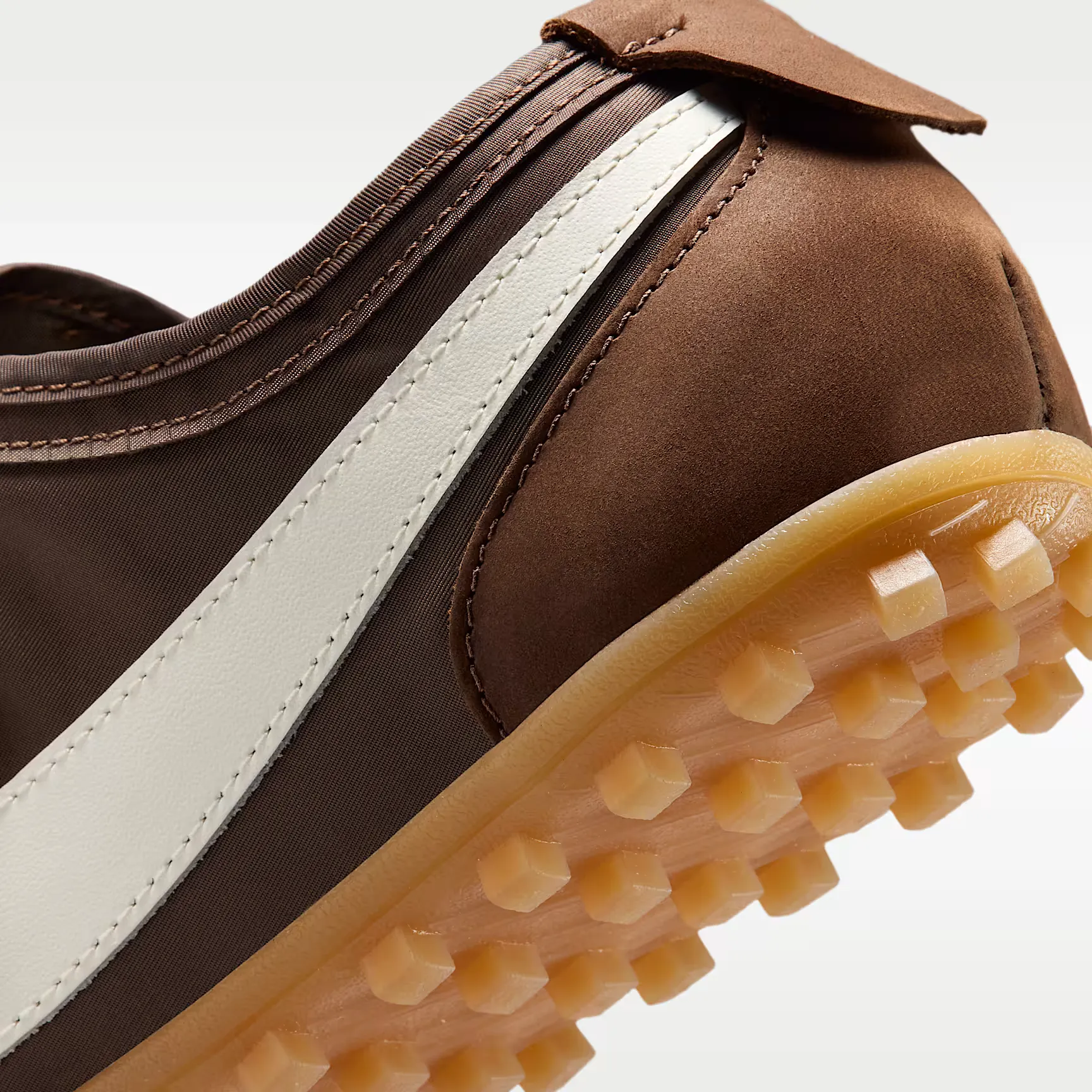 000000_Nike-Moon-Shoe-OG_Cacao-Wow_IX3952-200_img7