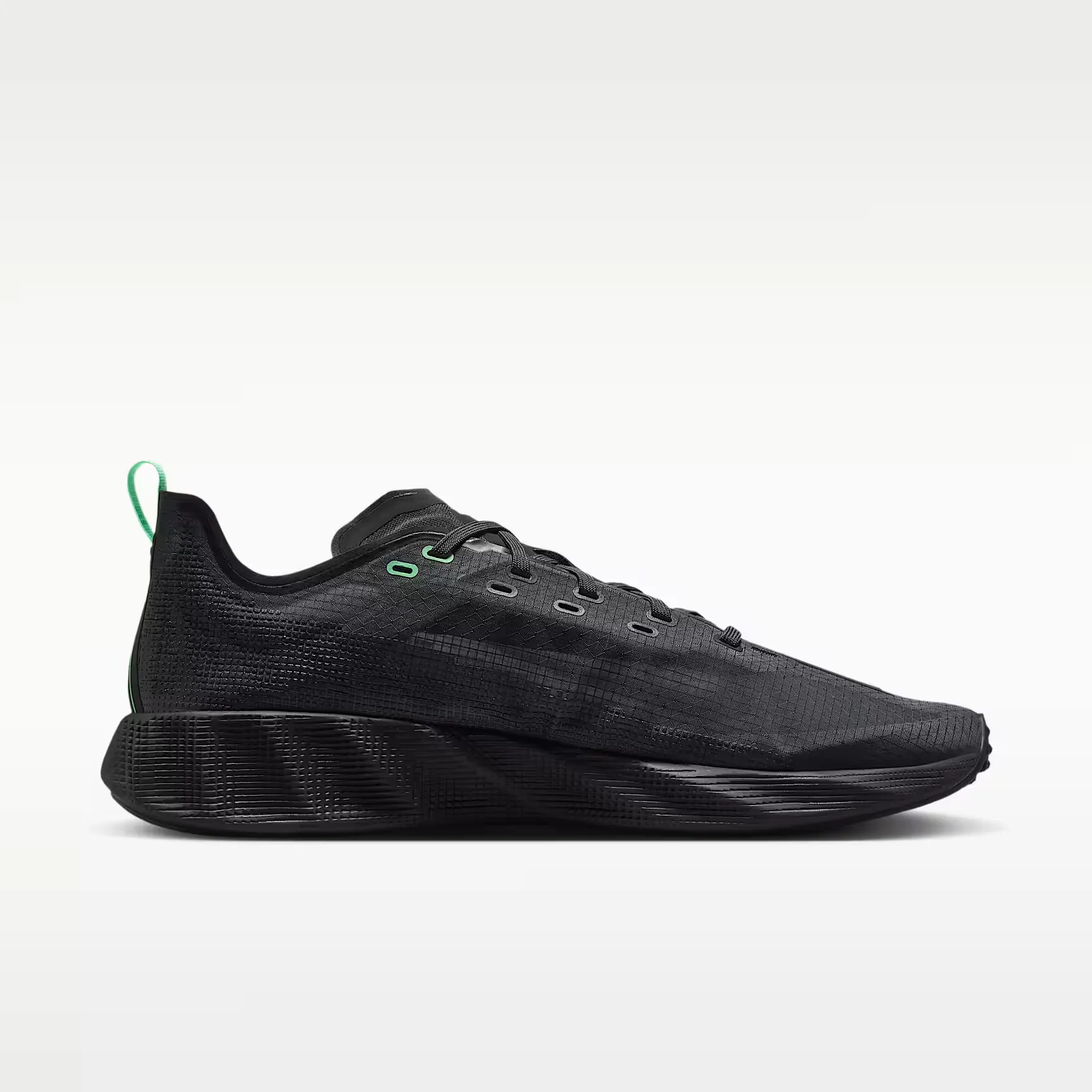 000000_Nike-Ava-X_Black-Illusion-Green_HM9697-012_img2