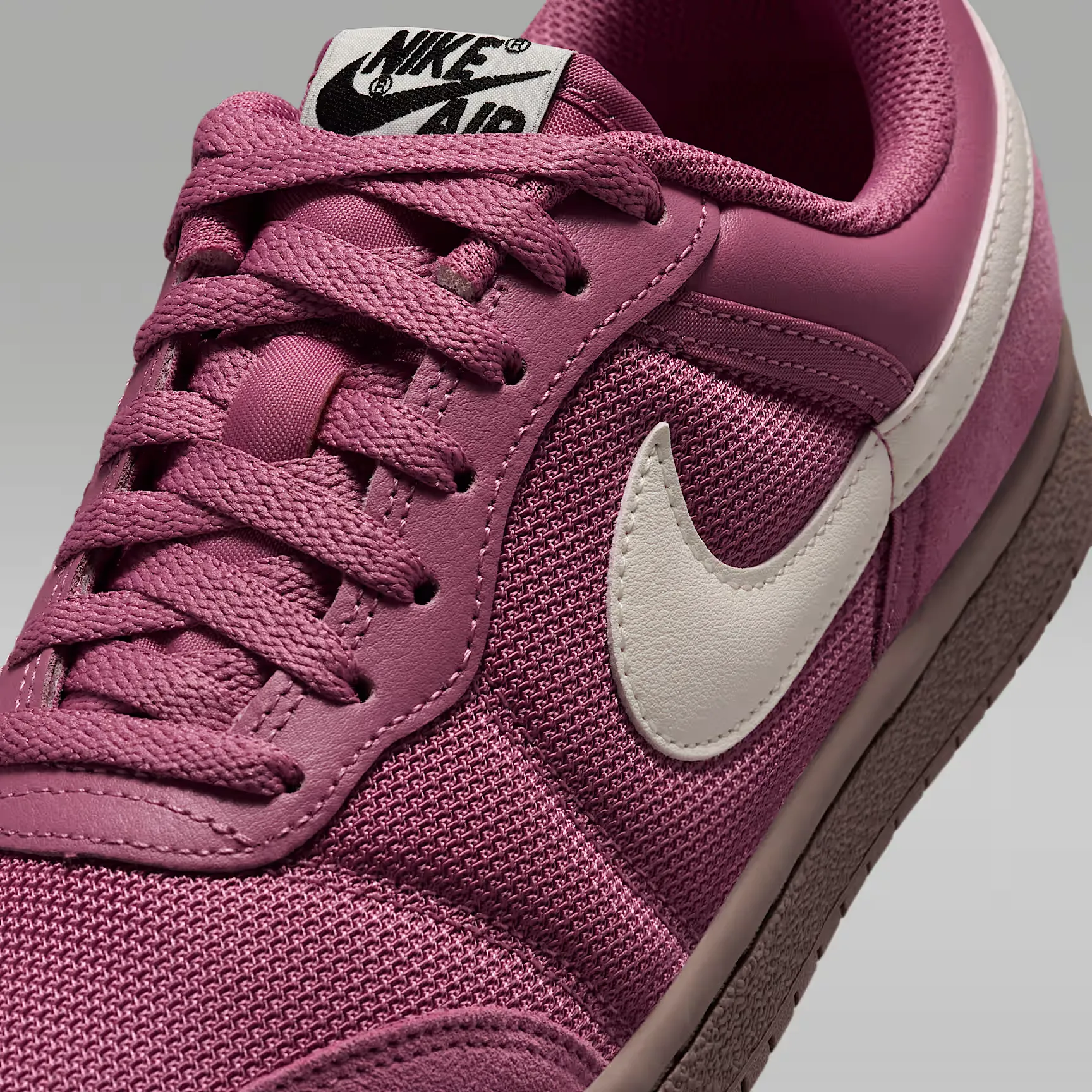 000000_Air-Jordan-Skyline-Low-WMNS_Desert-Berry_IQ0704-600_img6