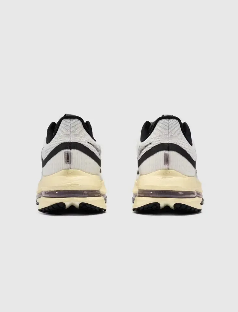 000000_A-Ma-Maniere-x-Nike-Pegasus-Premium_Summit-White_IM0701-100_img4