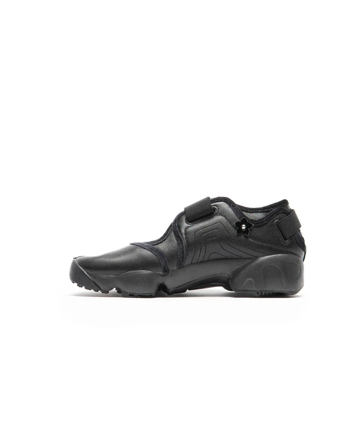 000000_Nike-Air-Rift-WMNS_Black-Metallic-Silver-Wolf-Grey_IV5682-001_img1