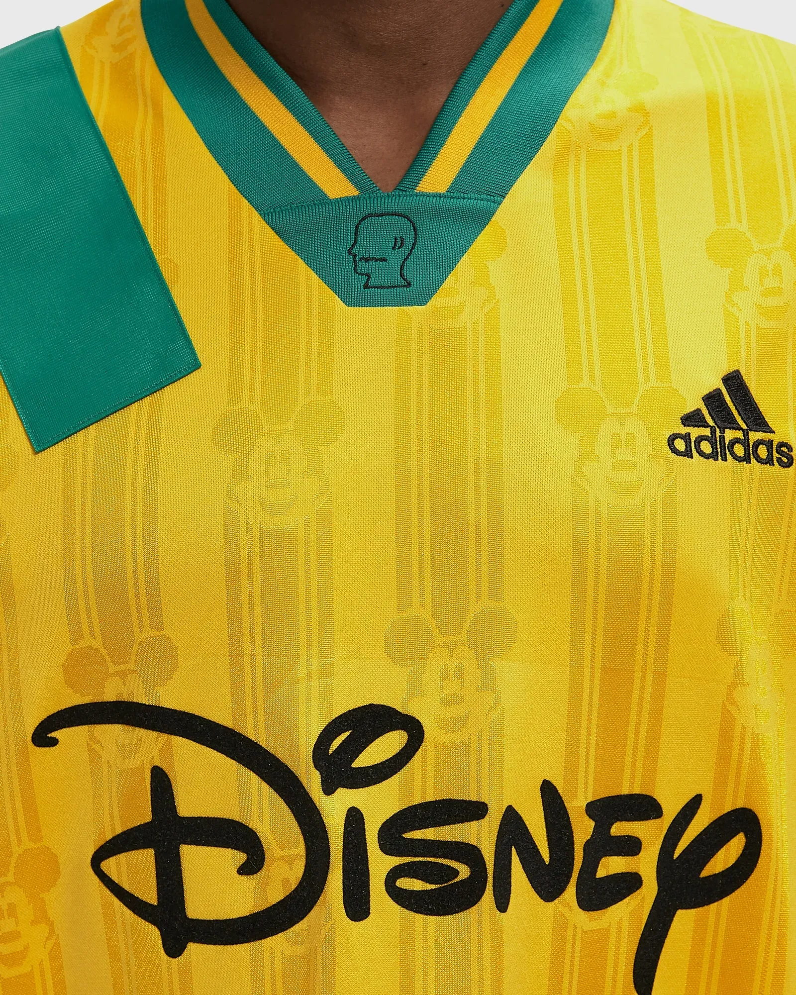 000000_adidas-x-Brain-Dead-x-Disney-Football-Jersey_Bold-Gold_KR5195_img3