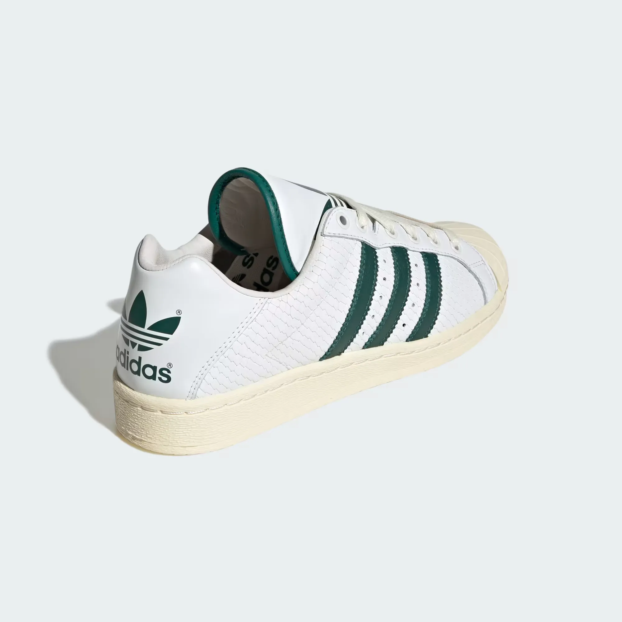 000000_adidas-Ultrastar-MiG_Core-White-Collegiate-Green_KJ4359_img5