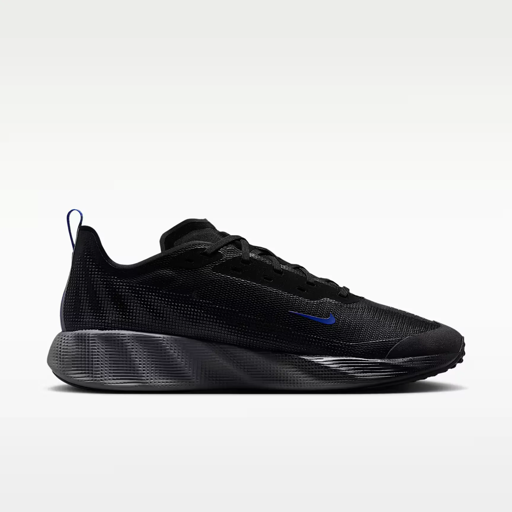 000000_Nike-Ava-X_Black-Old-Royal_IX0654-001_img2