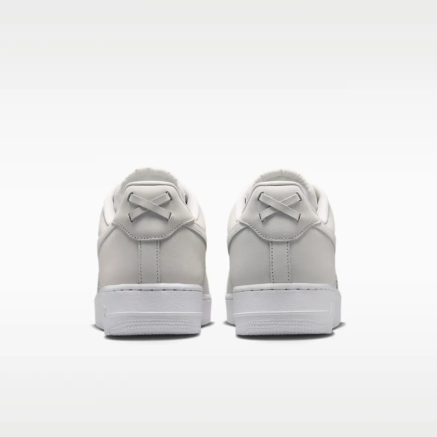 000000_Nike-Air-Force-1-Low-Retro_Woven-Summit-White_IM5755-101_img5