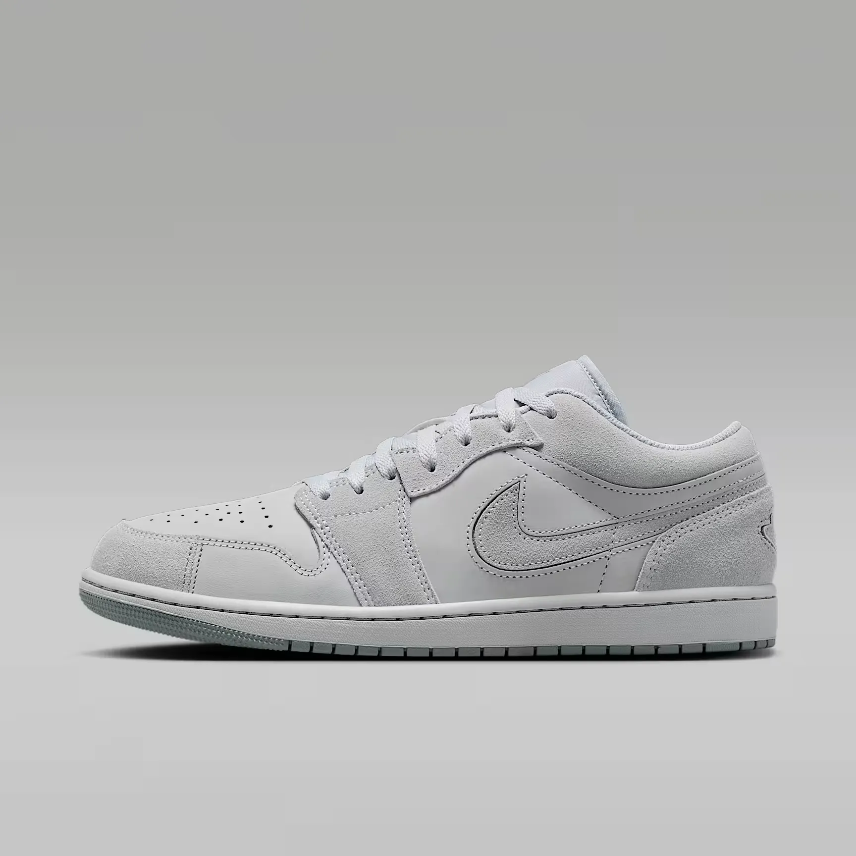 000000_Air-Jordan-1-Low-SE-Craft_Wolf-Grey_IR2014-012_img0