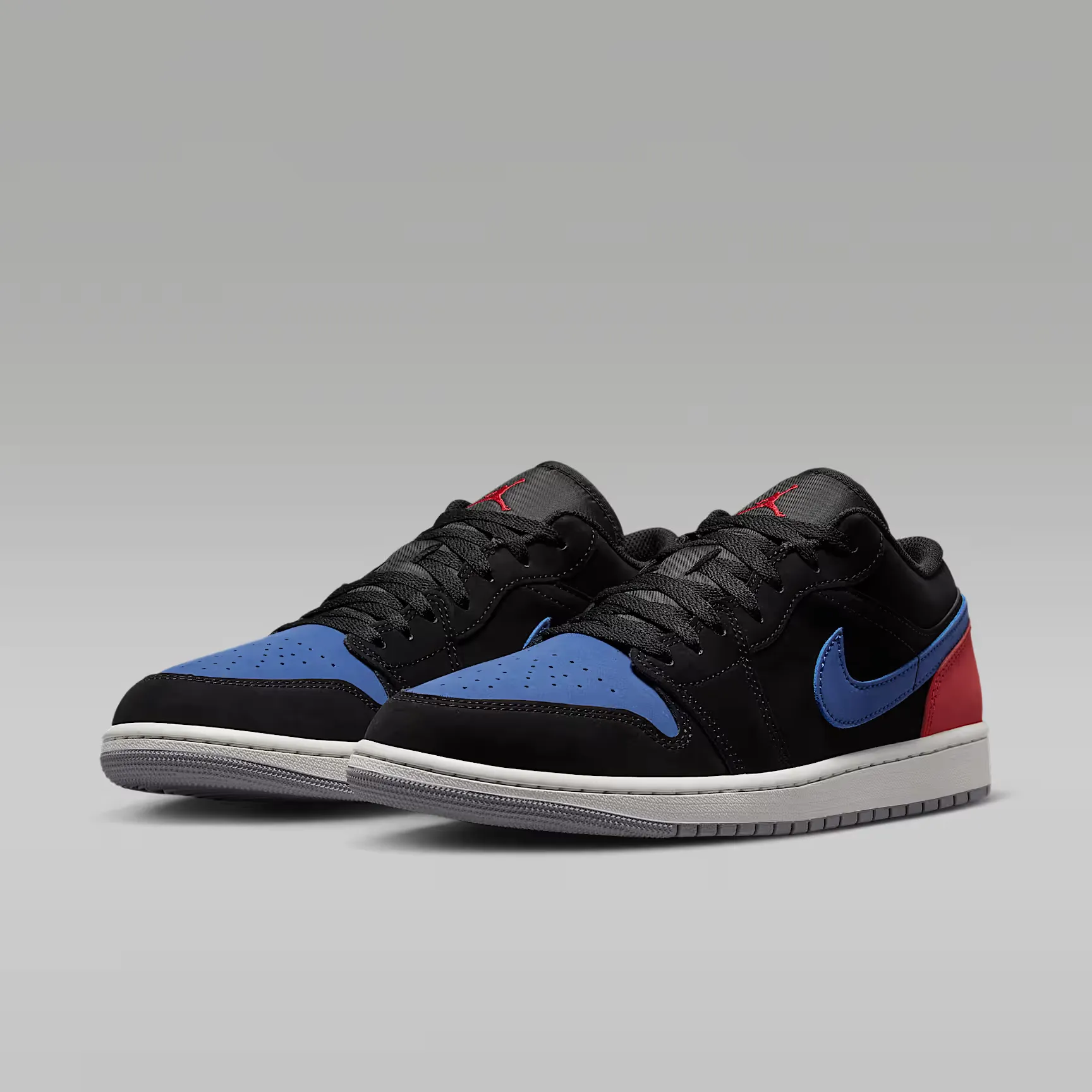 000000_Air-Jordan-1-Low_Top-3_553558-049_img4