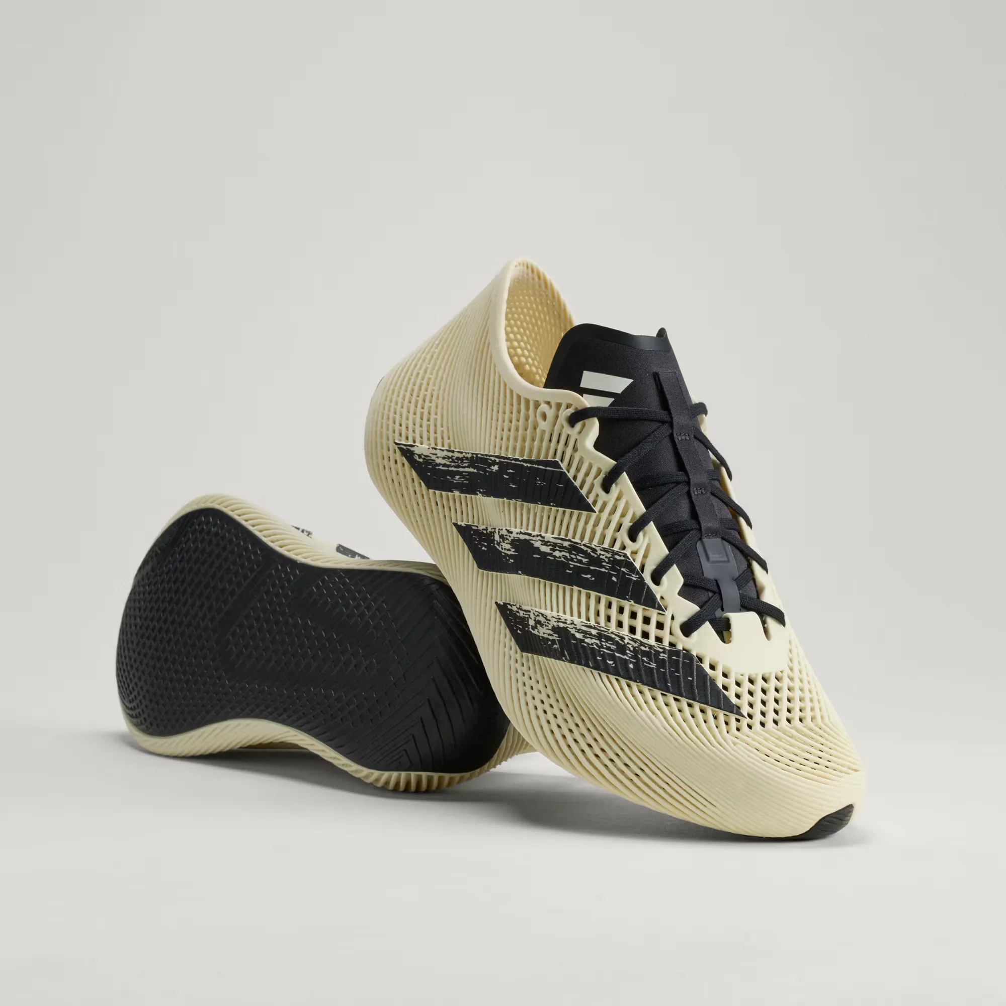 000000_adidas-Climacool-Laced_Off-White-Core-Black_KJ0659_img0