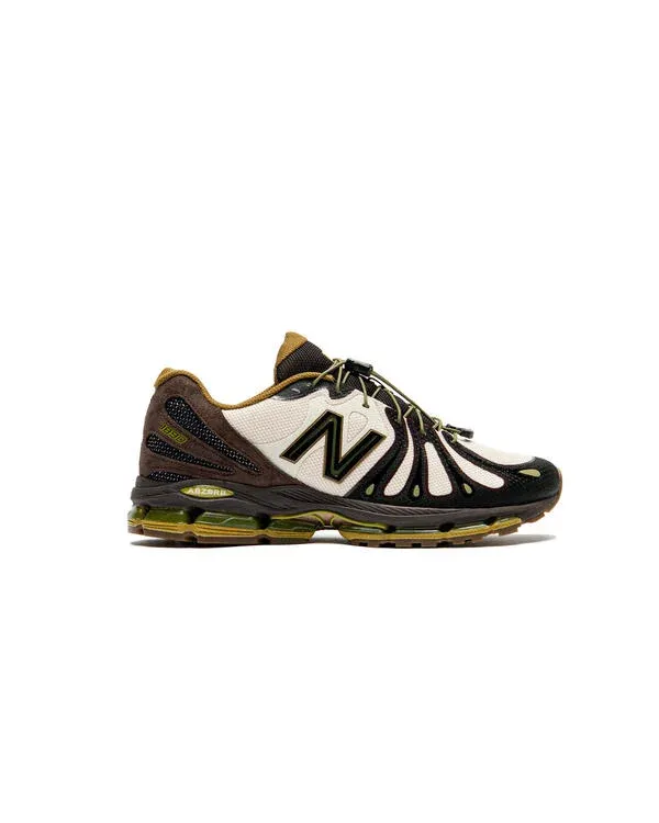 000000_New-Balance-1890_Linen-Pumpernickel-Basil-Oil_U18904AS_img0