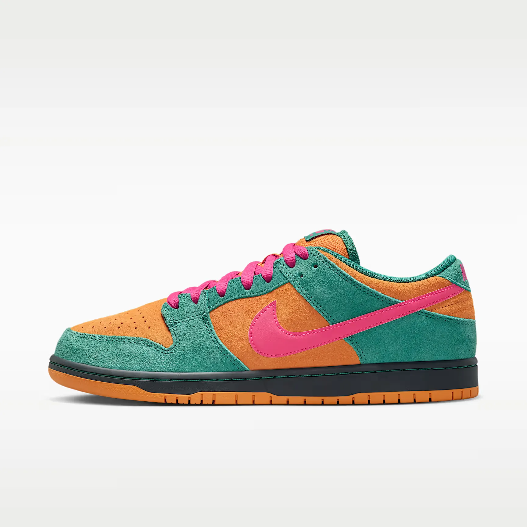 000000_Nike-SB-Dunk-Low-Pro_Green-Noise_HQ1625-301_img0