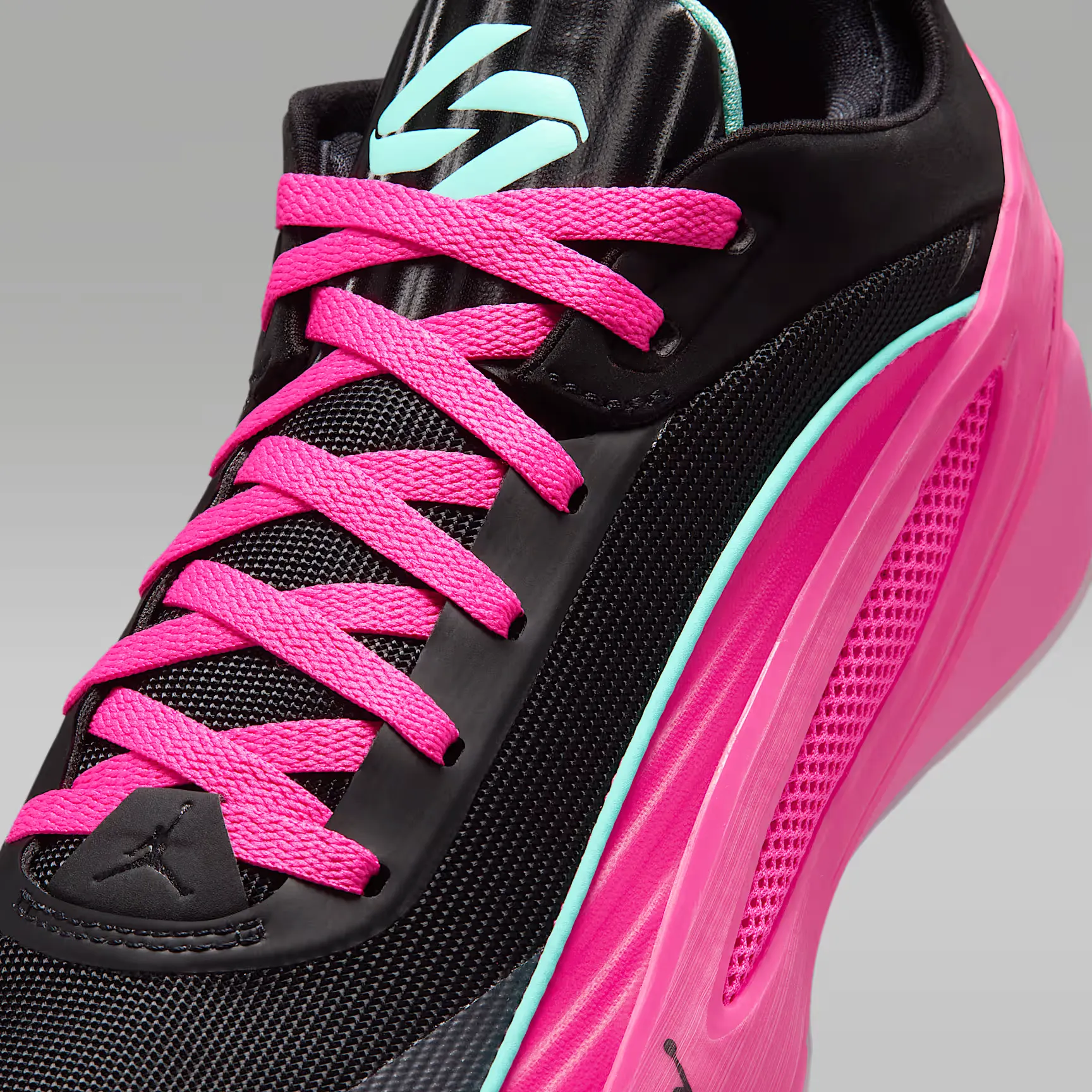 000000_Jordan-Luka-5_Laser-Fuchsia_HV8082-600_img6