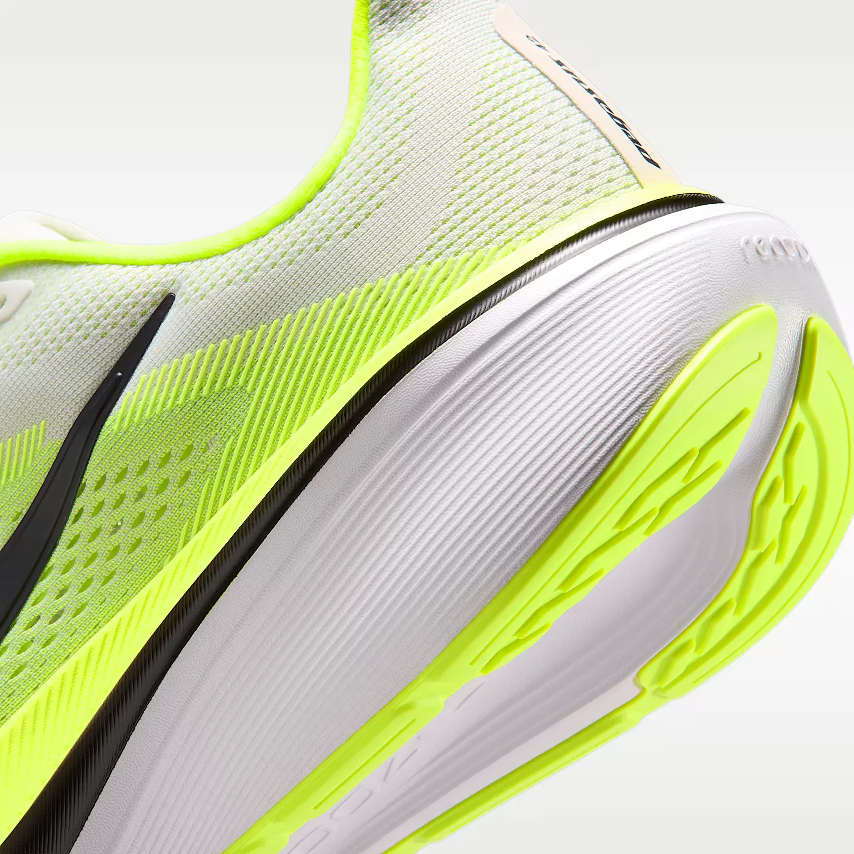 000000_Nike-Pegasus-42_Photon-Dust-Volt_IB1873-008_img7