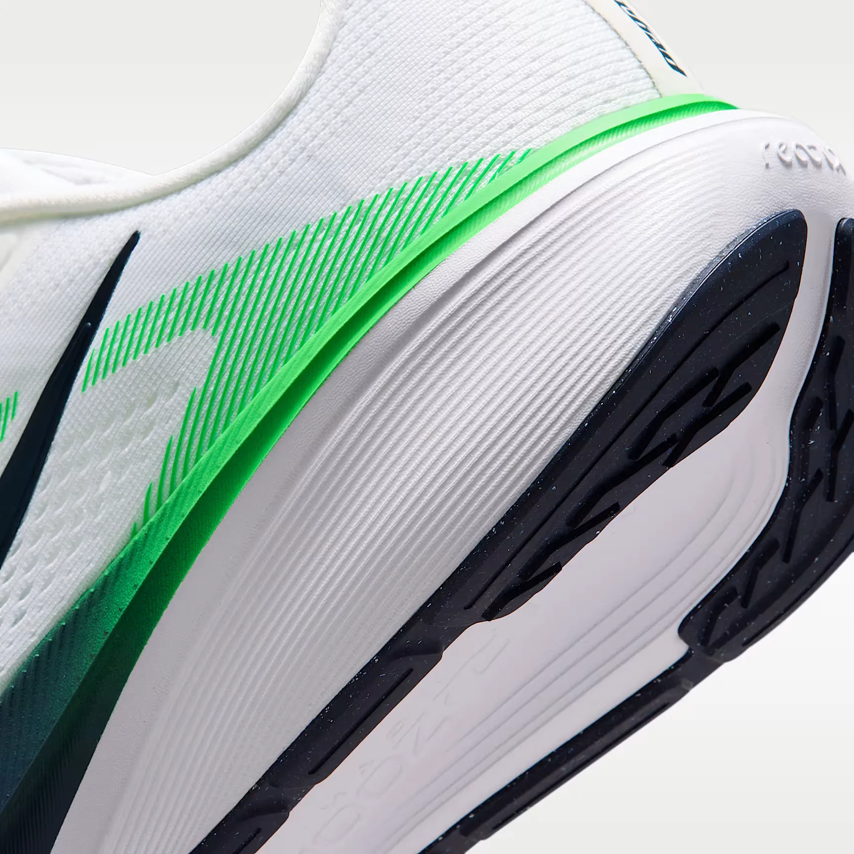 000000_Nike-Pegasus-42_White-Green-Spark-Midnight-Navy_IB1873-107_img7