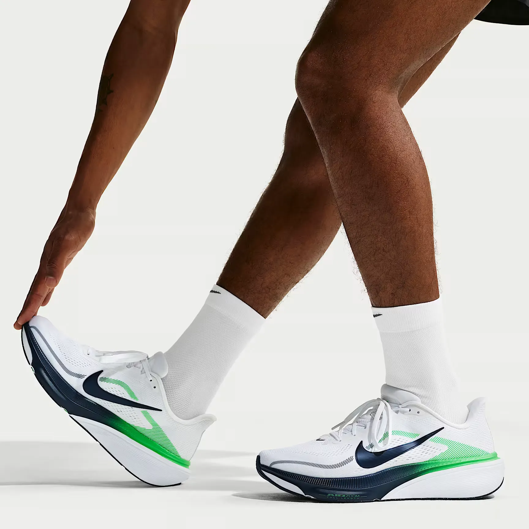 000000_Nike-Pegasus-42_White-Green-Spark-Midnight-Navy_IB1873-107_img8