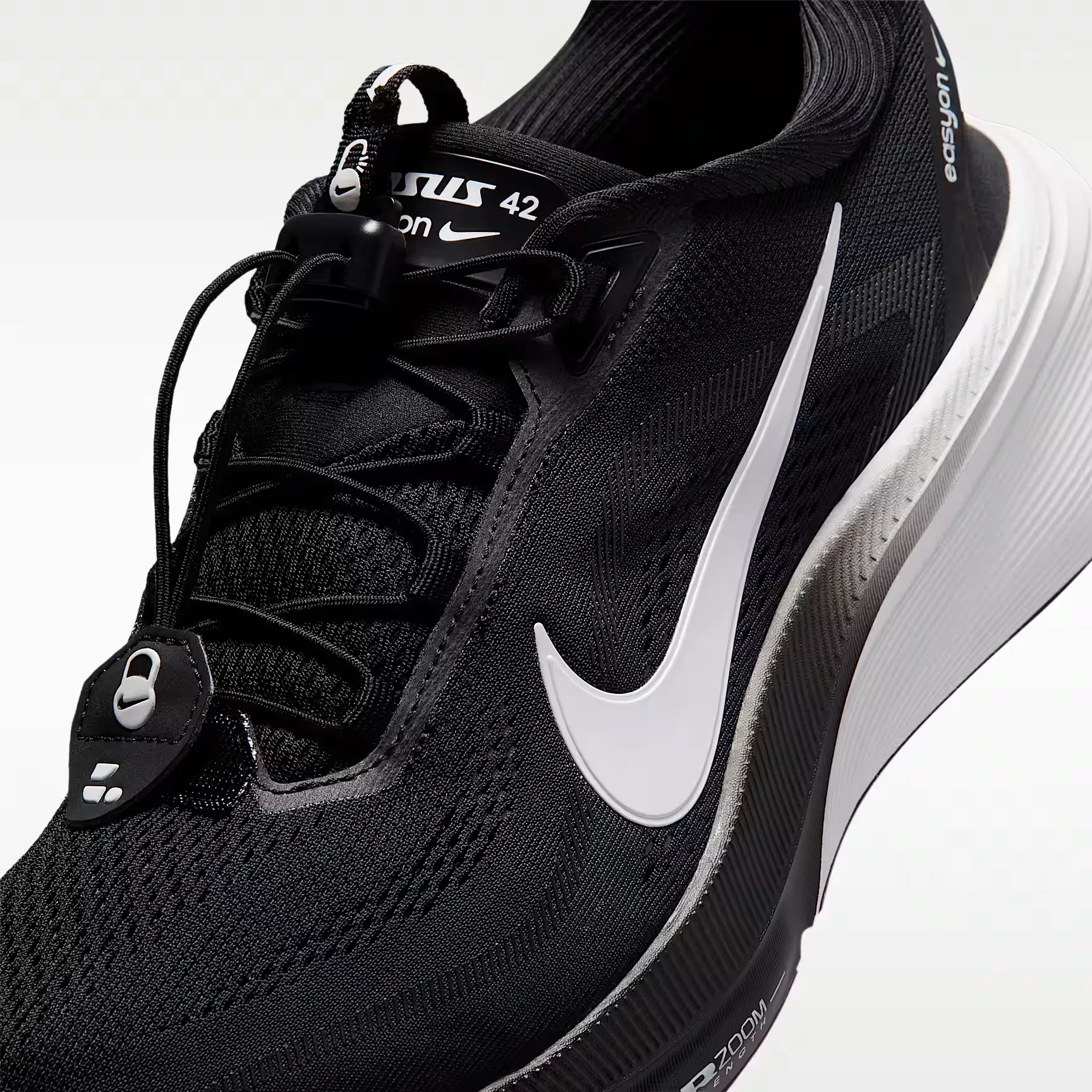 000000_Nike-Pegasus-42-EasyOn_Black-White_IM4110-001_img6