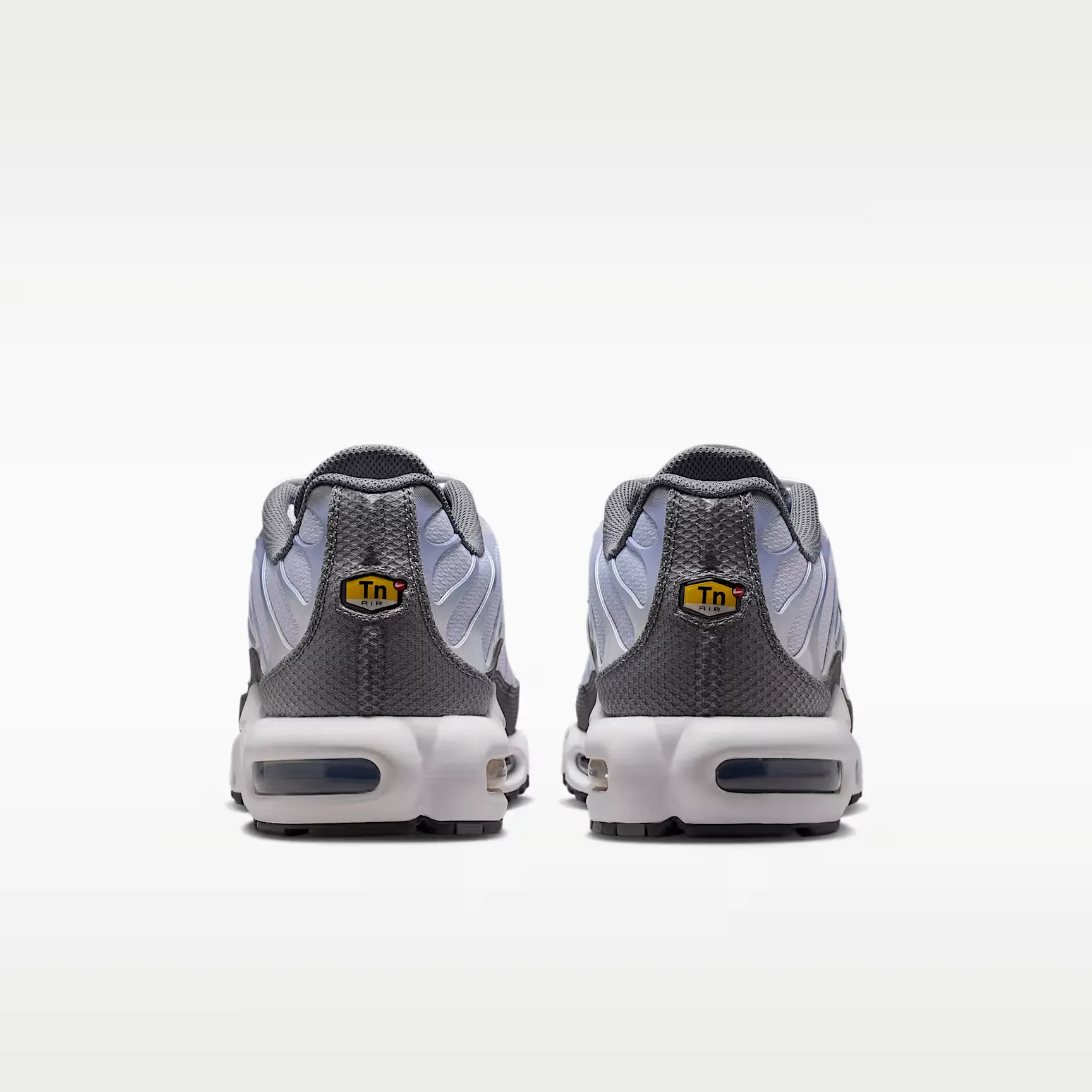000000_Nike-Air-Max-Plus_Smoke-Grey-Light-Armory-Blue_IV5757-070_img5