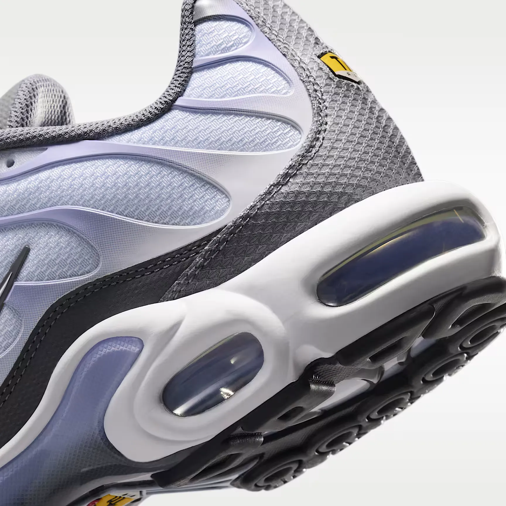 000000_Nike-Air-Max-Plus_Smoke-Grey-Light-Armory-Blue_IV5757-070_img7