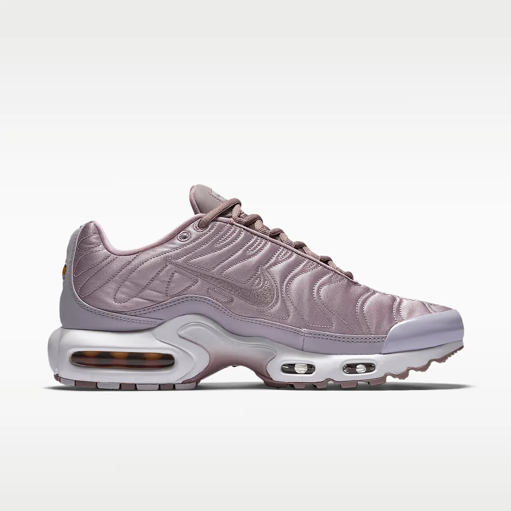 000000_Nike-Air-Max-Plus-SE-WMNS_Plum-Fog-White_830768-551_img2