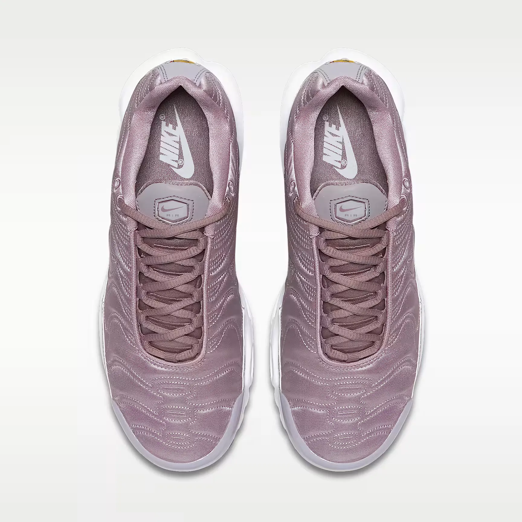 000000_Nike-Air-Max-Plus-SE-WMNS_Plum-Fog-White_830768-551_img3