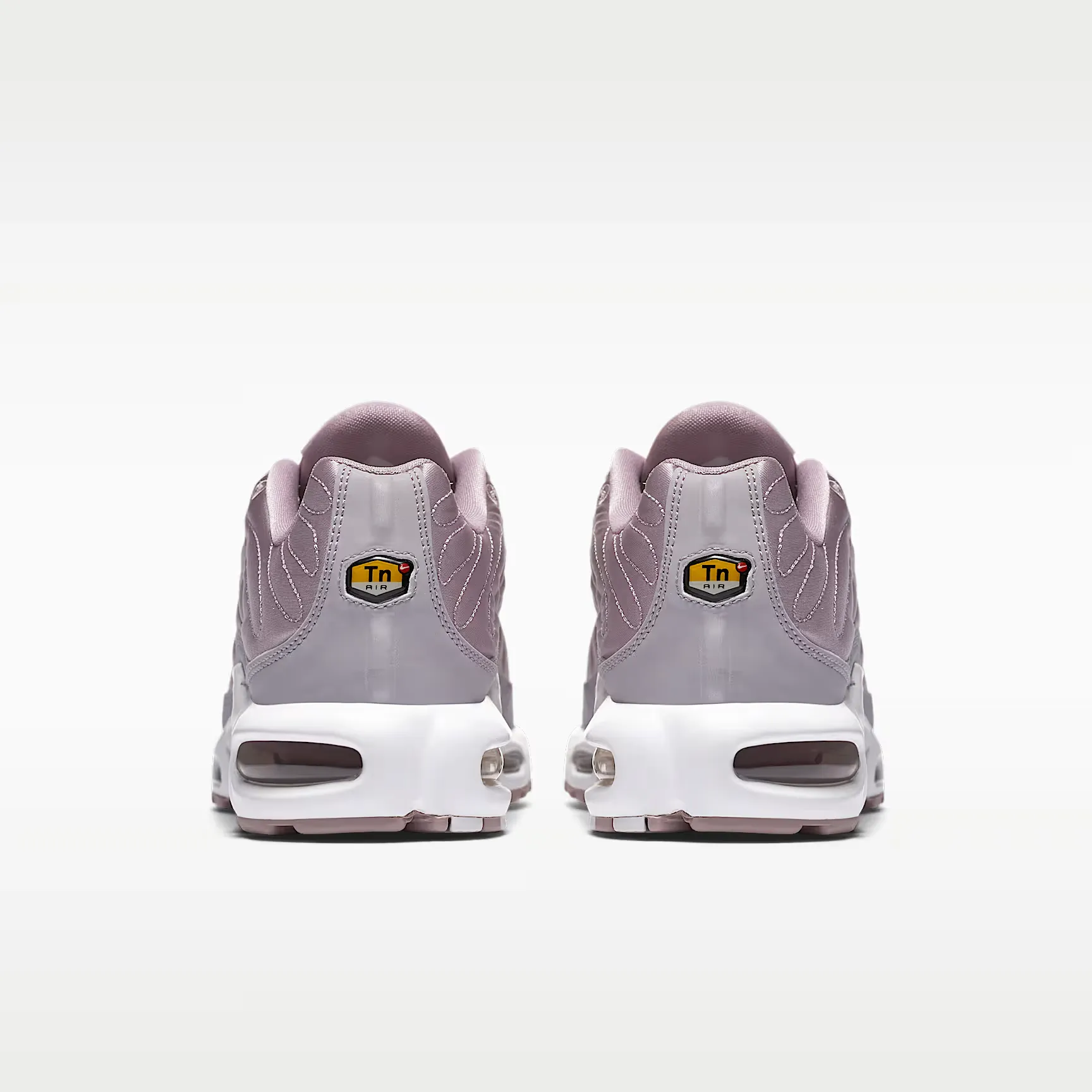 000000_Nike-Air-Max-Plus-SE-WMNS_Plum-Fog-White_830768-551_img5