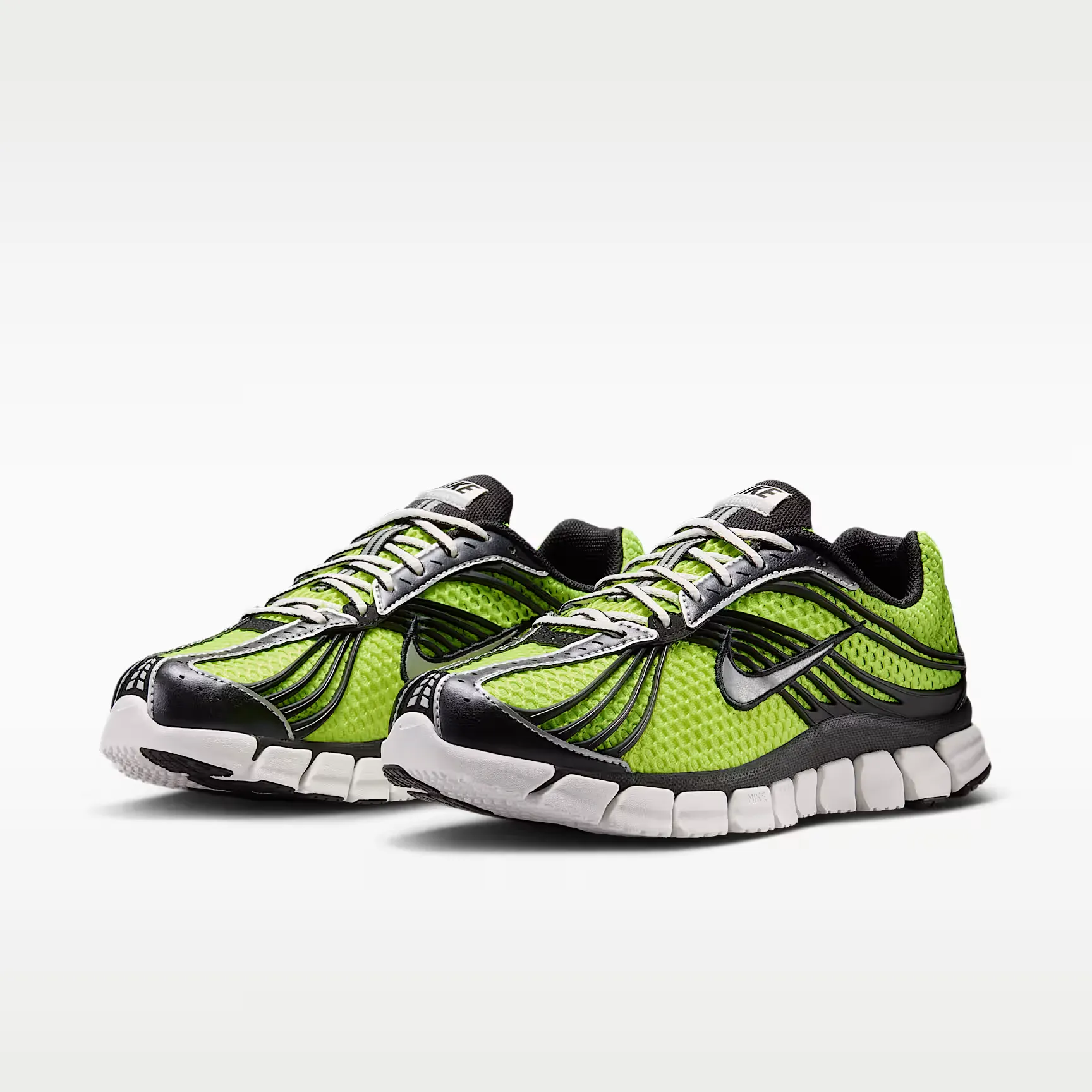000000_Nike-Zoom-Skylon-11-WMNS_Volt-Black_IU7360-700_img4
