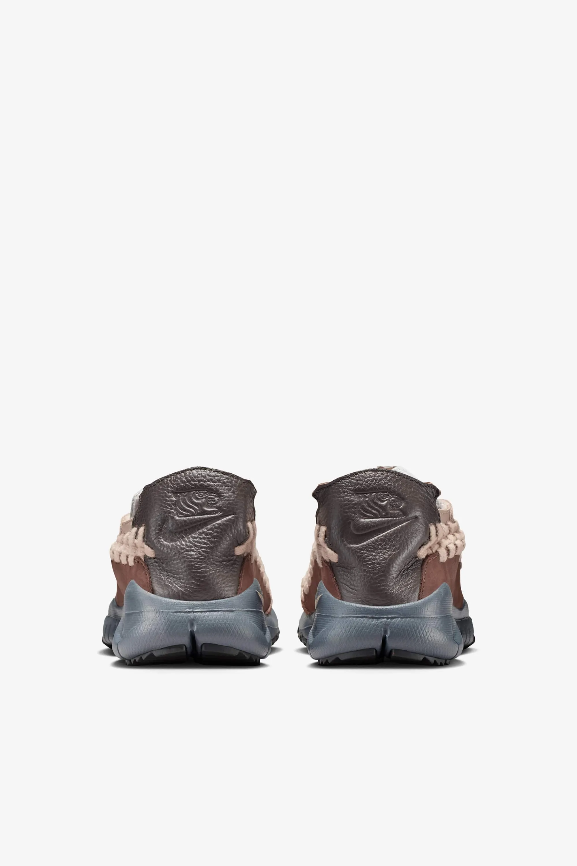 000000_Nike-Homescape-Woven-x-SOULGOODS_Dark-Field-Brown-And-Medium-Orewood-Brown_HM6961-001_img5