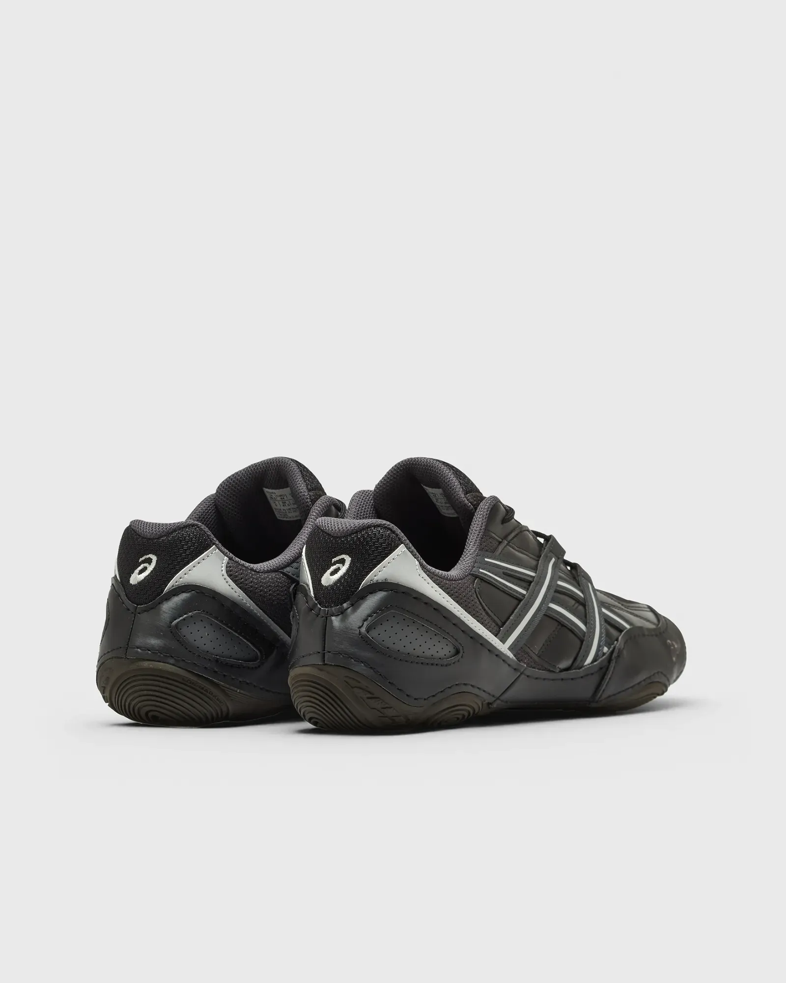 000000_Asics-Hypersync_Graphite-Grey-Black_1203A879-021_img3
