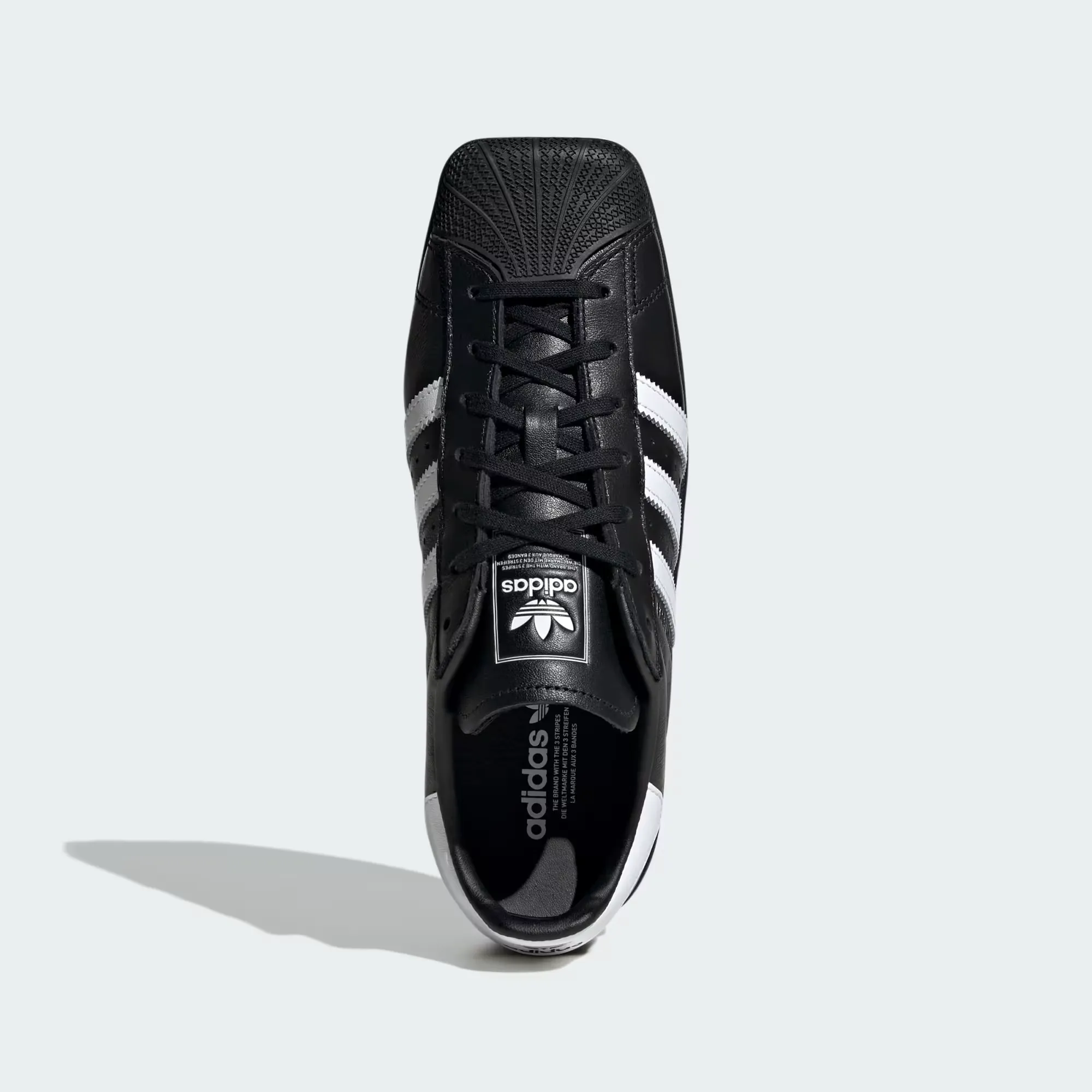 000000_adidas-Superstar-SQ-WMNS_Core-Black-Cloud-White_KI0201_img1