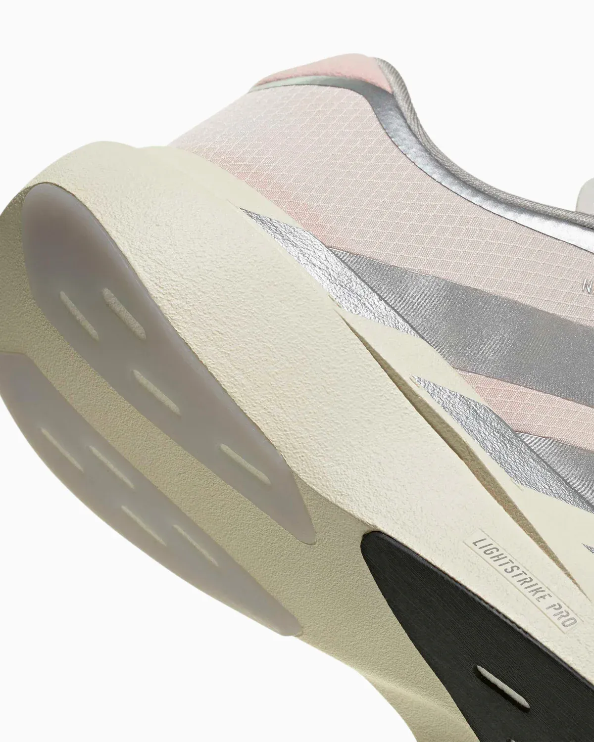 000000_adidas-Performance-x-NAKED-Copenhagen-Adizero-Evo-SL-Zip-WMNS_Pink-Silver_LC1125_img7