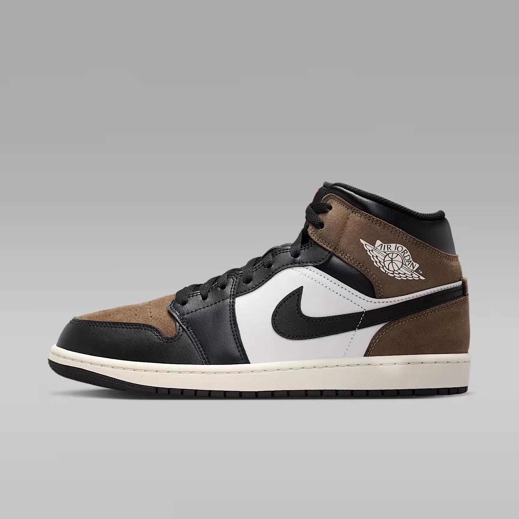 000000_Air-Jordan-1-Mid_Black-Palomino_DQ8426-007_img0