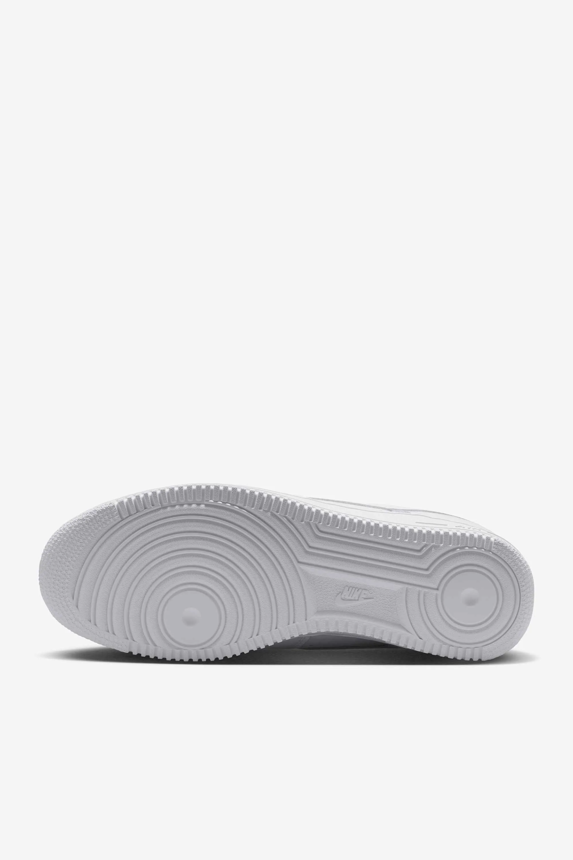 000000_Nike-Air-Force-1-'01_Triple-White_IV4501-100_img1