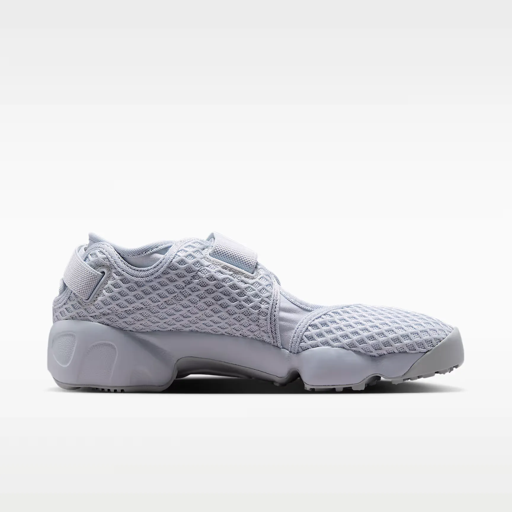 000000_Nike-Air-Rift-WMNS_Pure-Platinum-Wolf-Grey_HM8288-002_img2