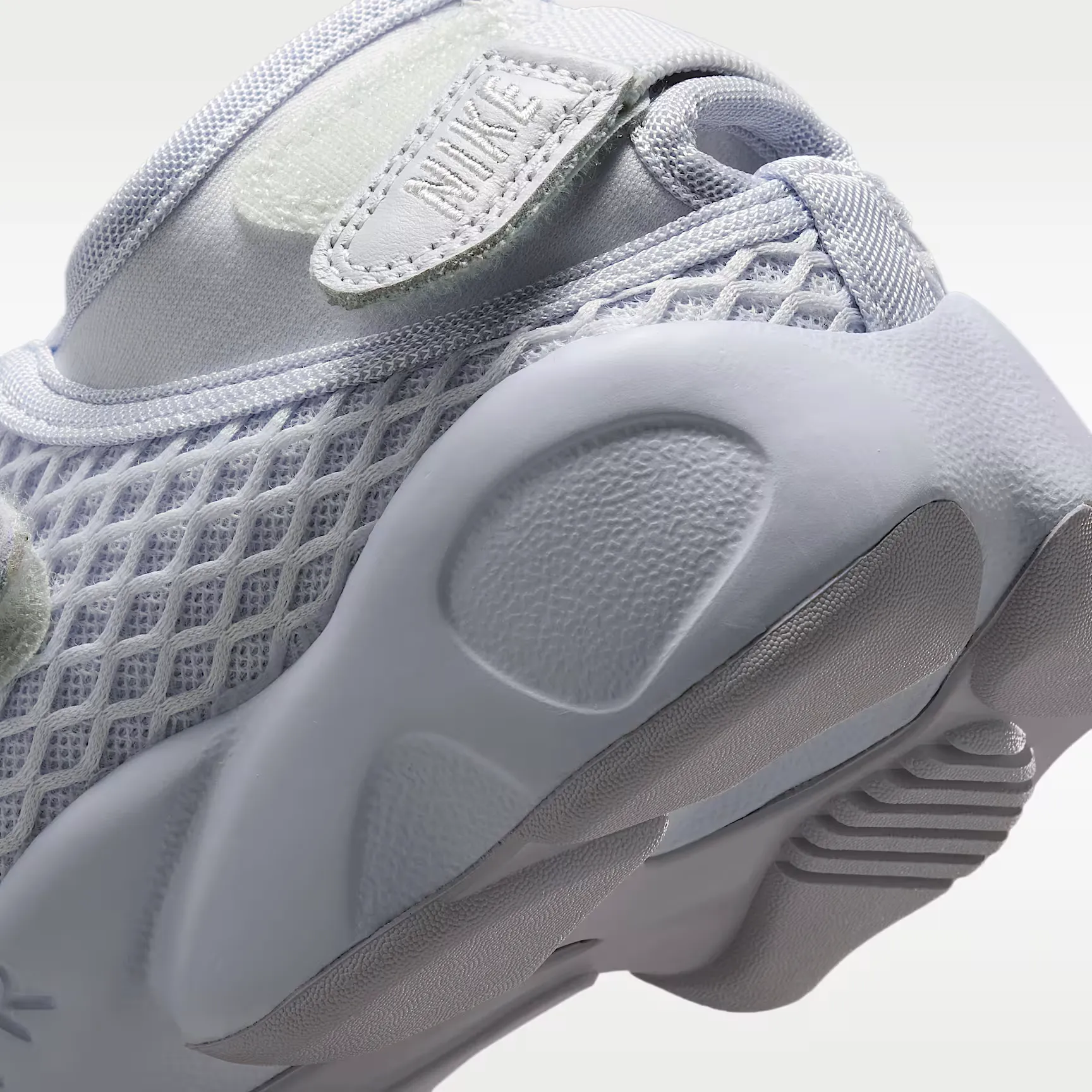 000000_Nike-Air-Rift-WMNS_Pure-Platinum-Wolf-Grey_HM8288-002_img7