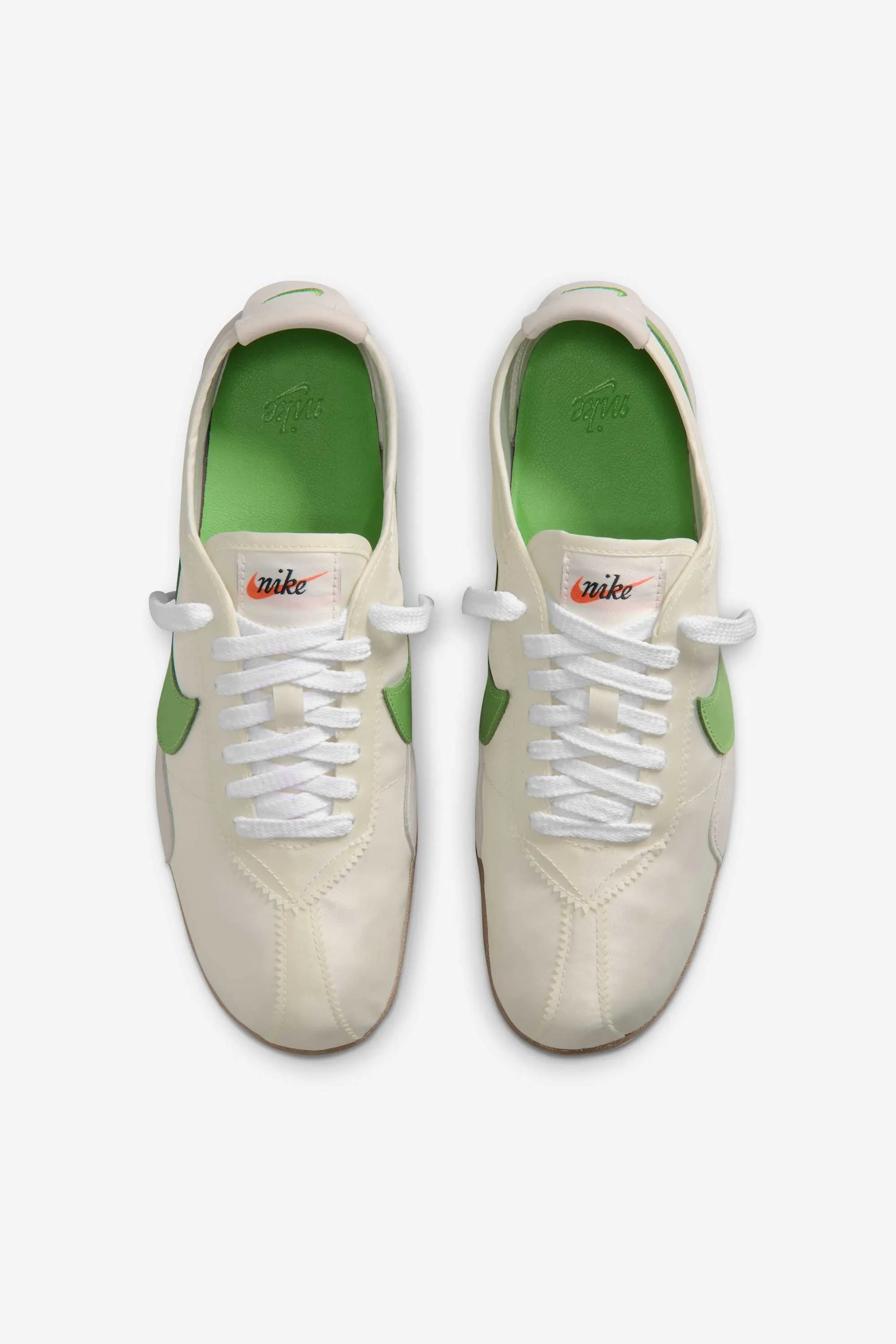 000000_Nike-Moon-Shoe-OG-SP-WMNS_Sail-And-Chlorophyll_II0407-102_img4