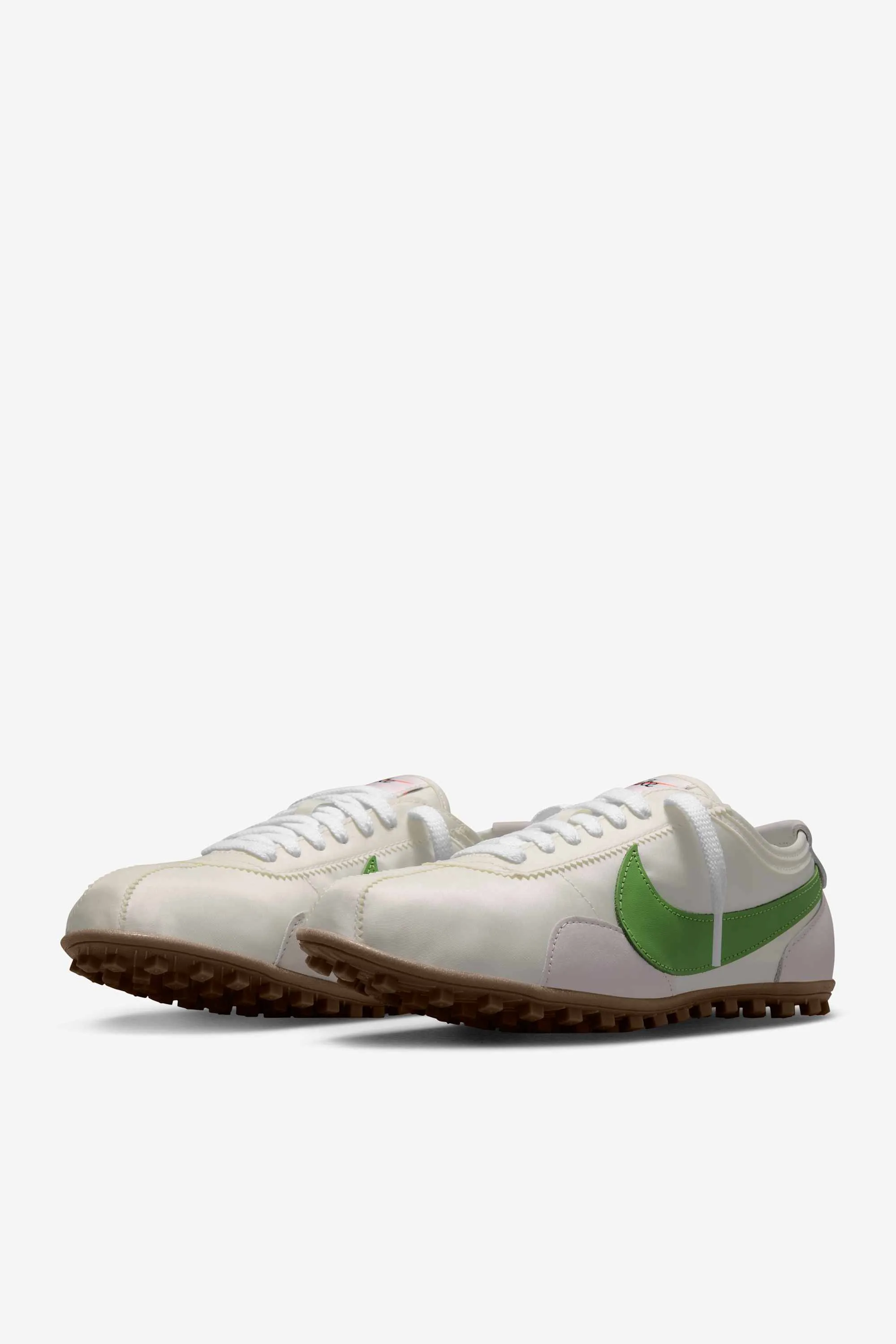 000000_Nike-Moon-Shoe-OG-SP-WMNS_Sail-And-Chlorophyll_II0407-102_img6