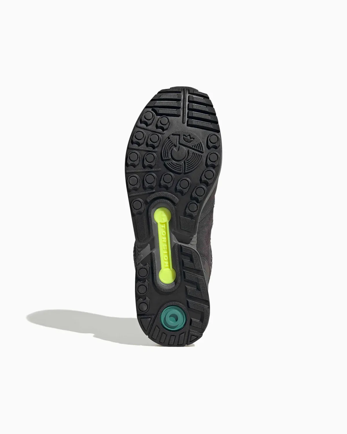 000000_adidas-ZX-8000_Utility-Black_KI2293_img4