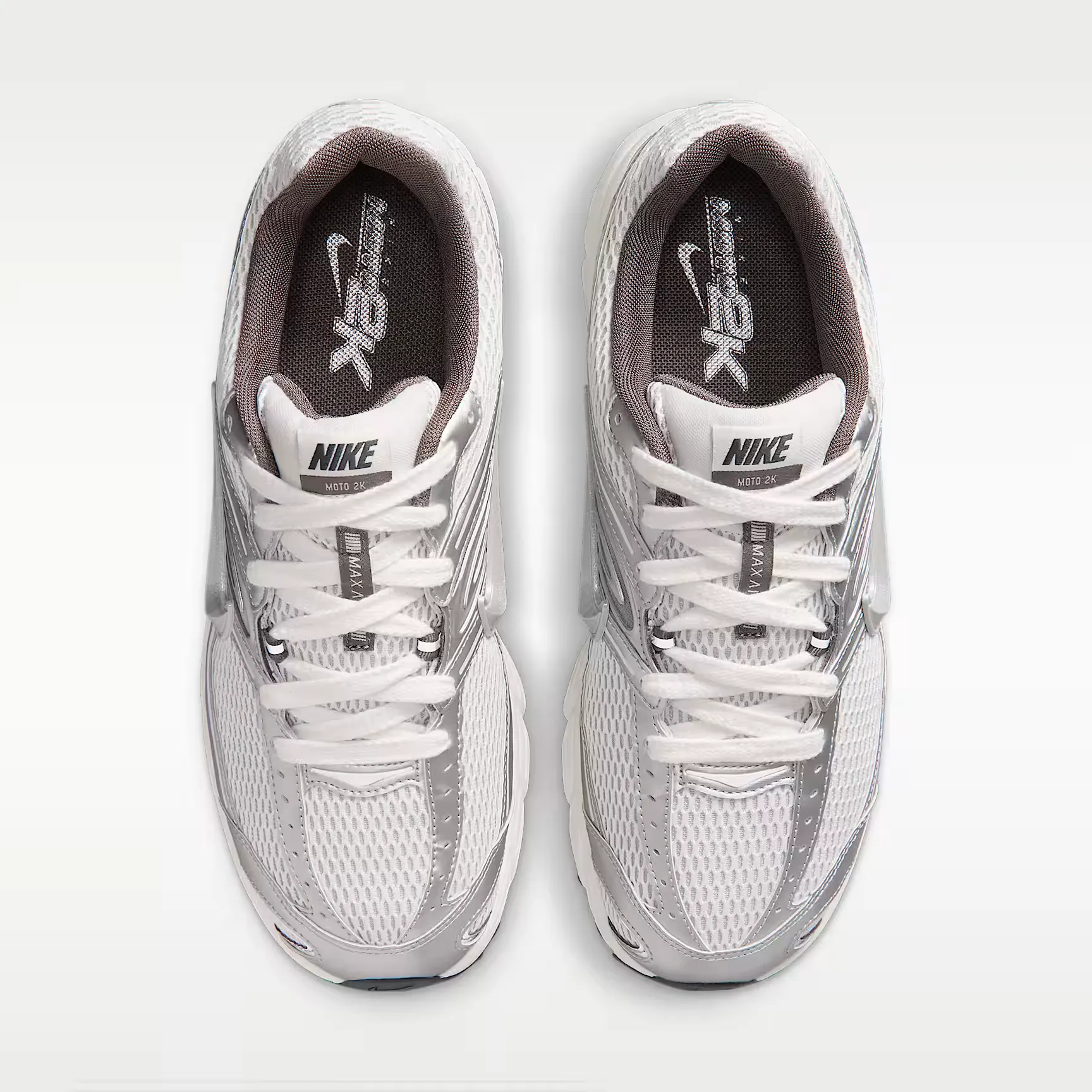 000000_Nike-Air-Max-Moto-2K_Platinum-Tint-Sail_IV5759-094_img3