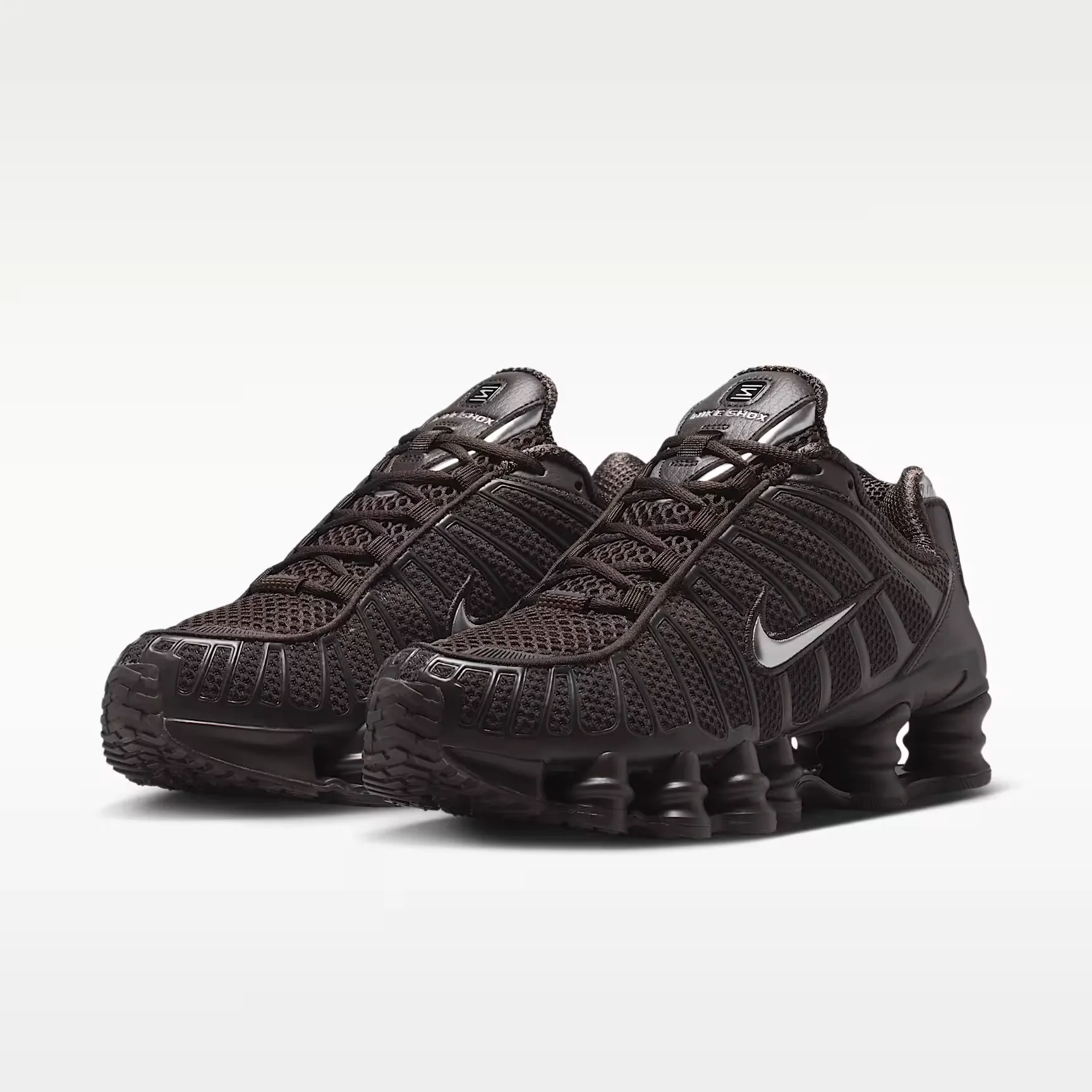 000000_Nike-Shox-TL-WMNS_Velvet-Brown-Metallic-Silver_IH2559-201_img4