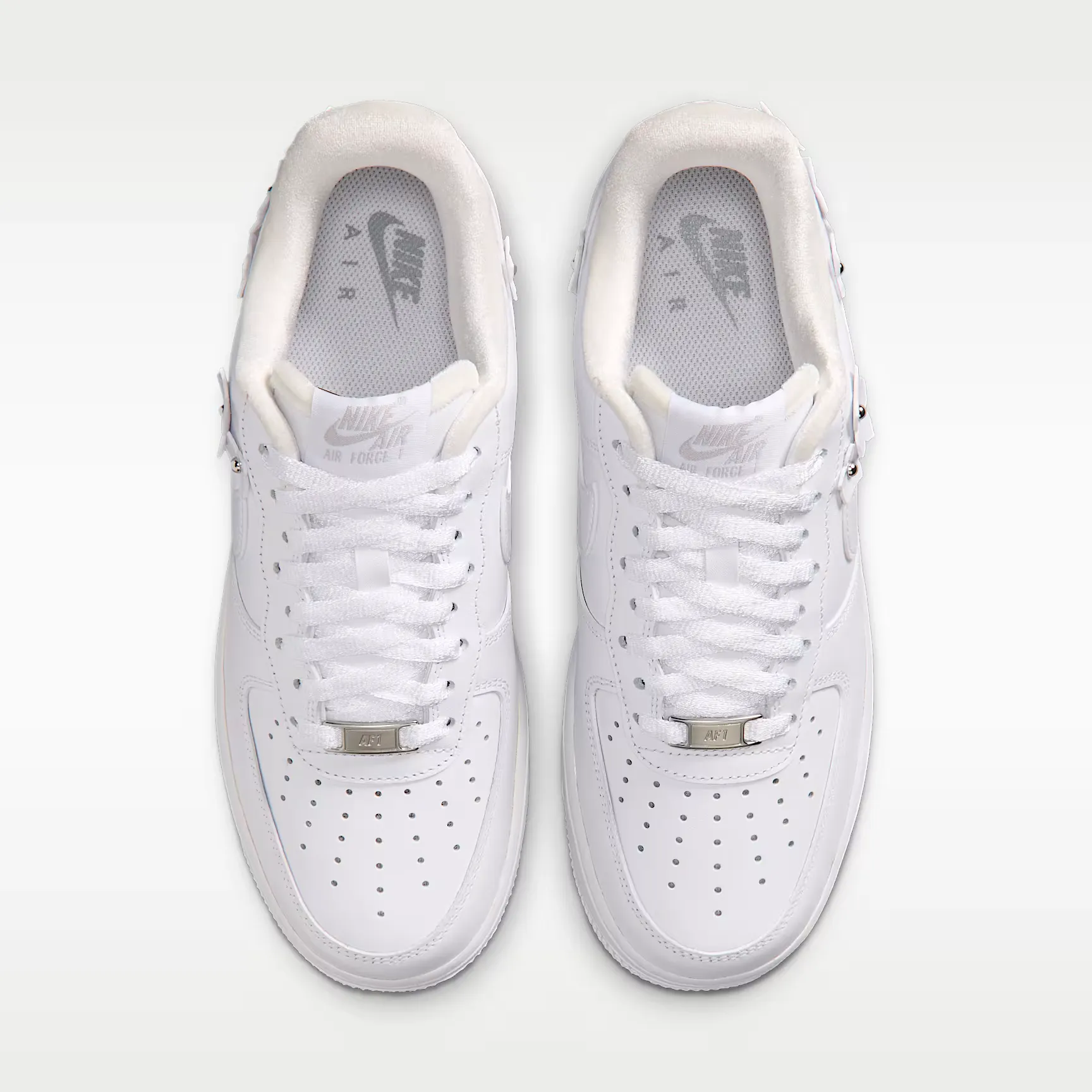 000000_Nike-Air-Force-1-'07-WMNS_Florette_IR8637-100_img3