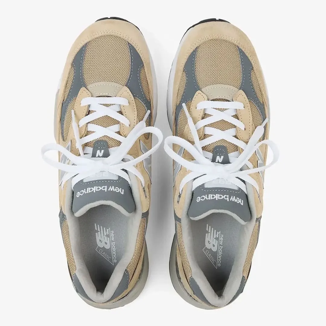 000000_New-Balance-992-Made-in-USA_Tan-Grey_U992TA_img3