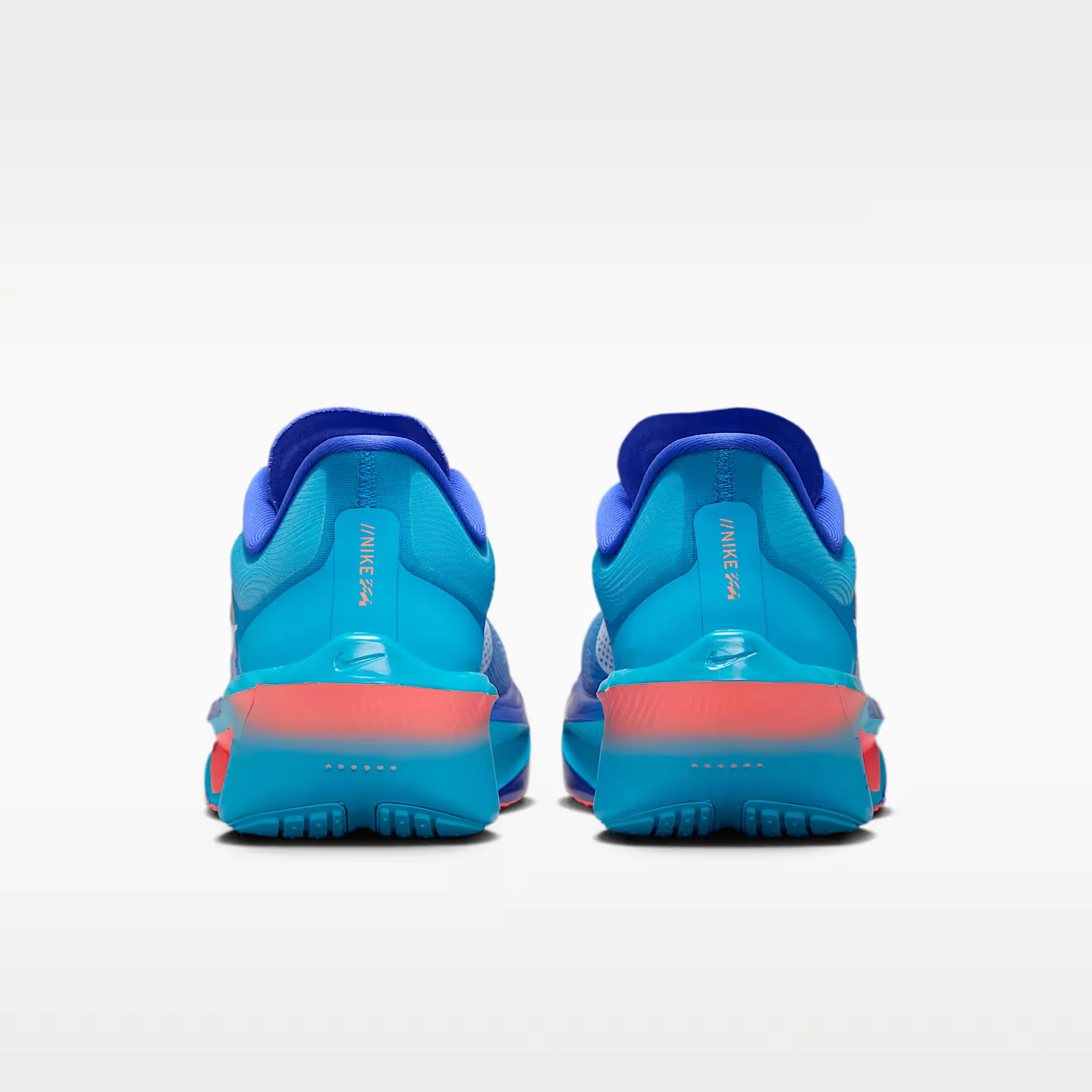 000000_Nike-Zoom-Fly-6_Racer-Blue-Blue-Lightning_FN8454-404_img5