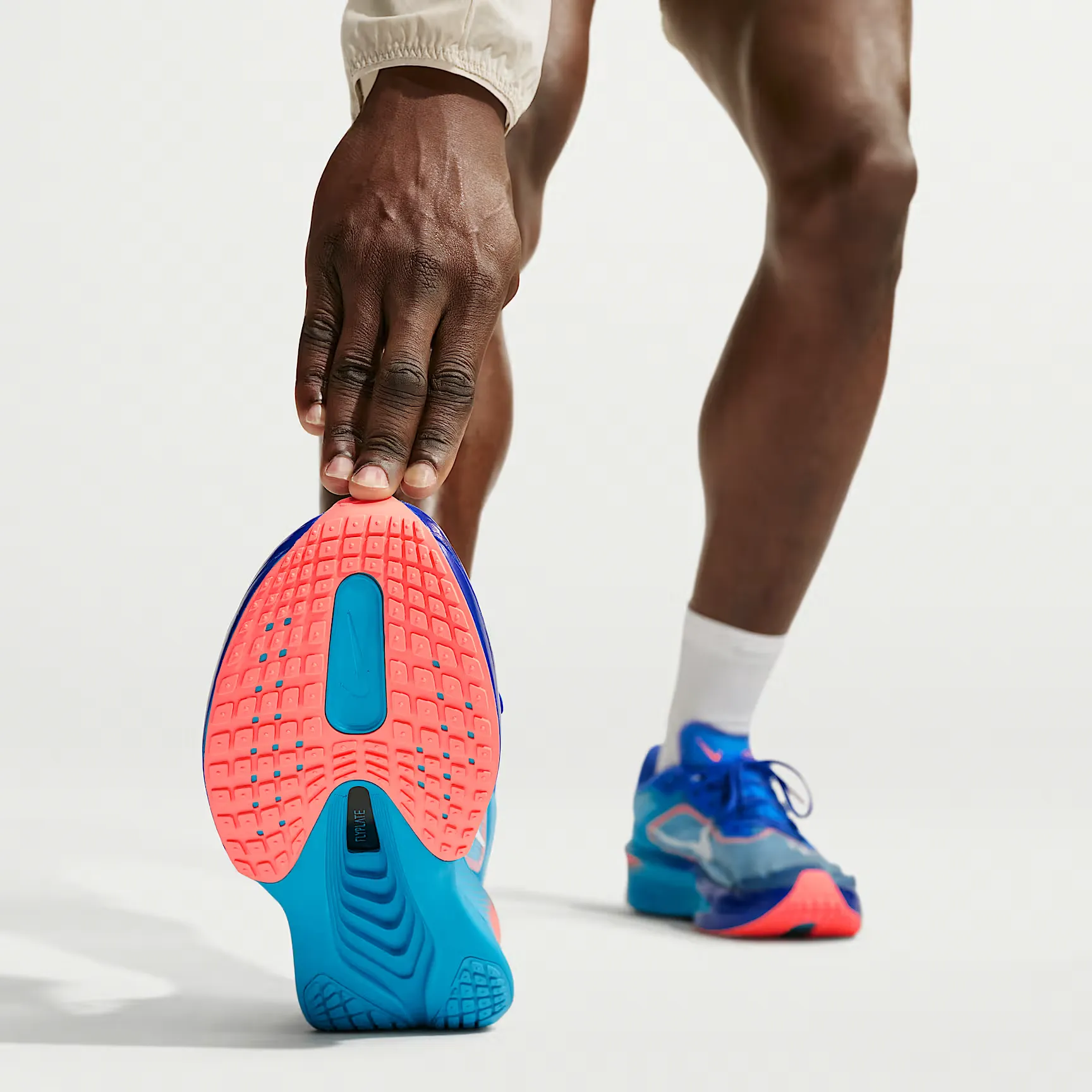 000000_Nike-Zoom-Fly-6_Racer-Blue-Blue-Lightning_FN8454-404_img8
