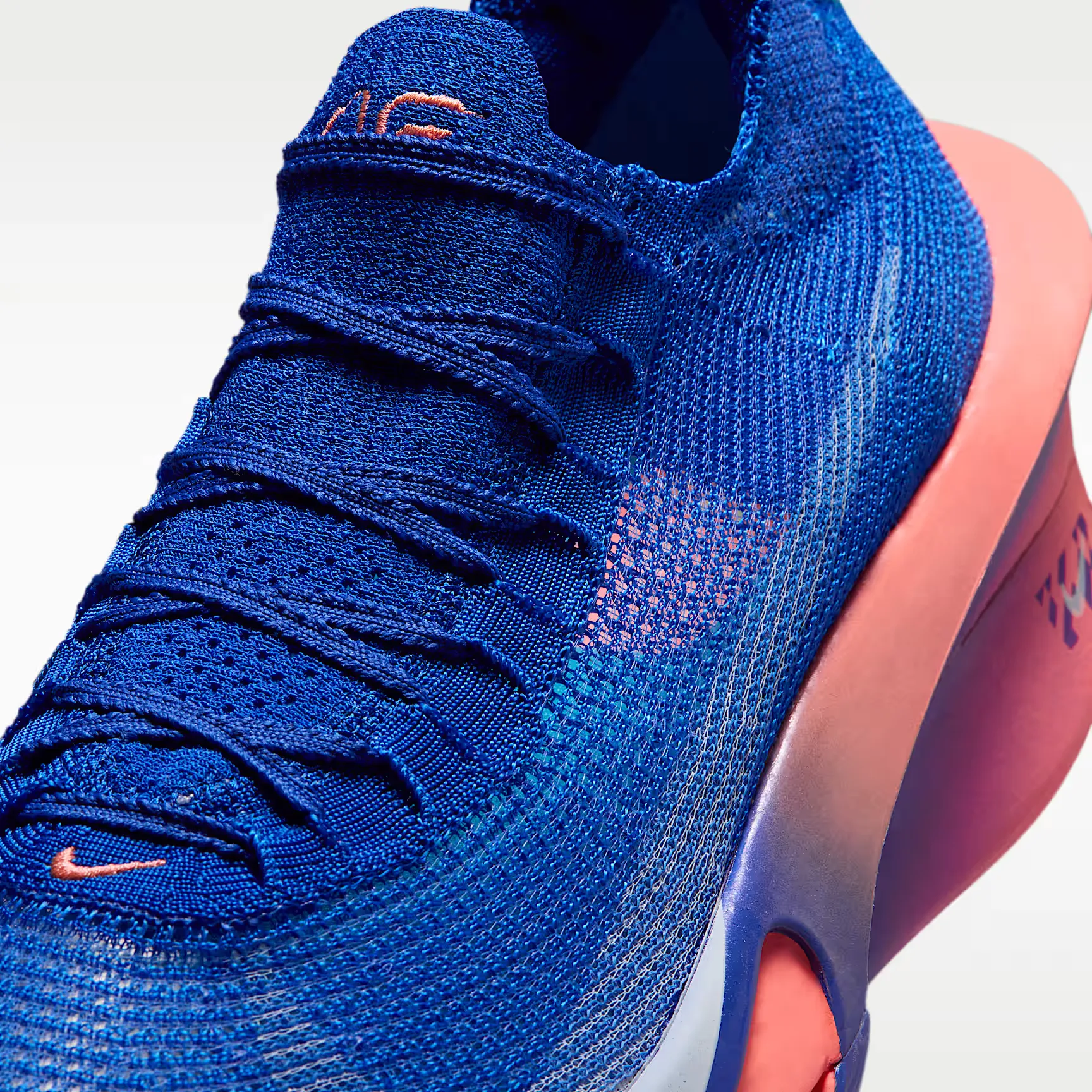 000000_Nike-Alphafly-3_Racer-Blue-White-Atomic-Pink_FD8311-402_img6