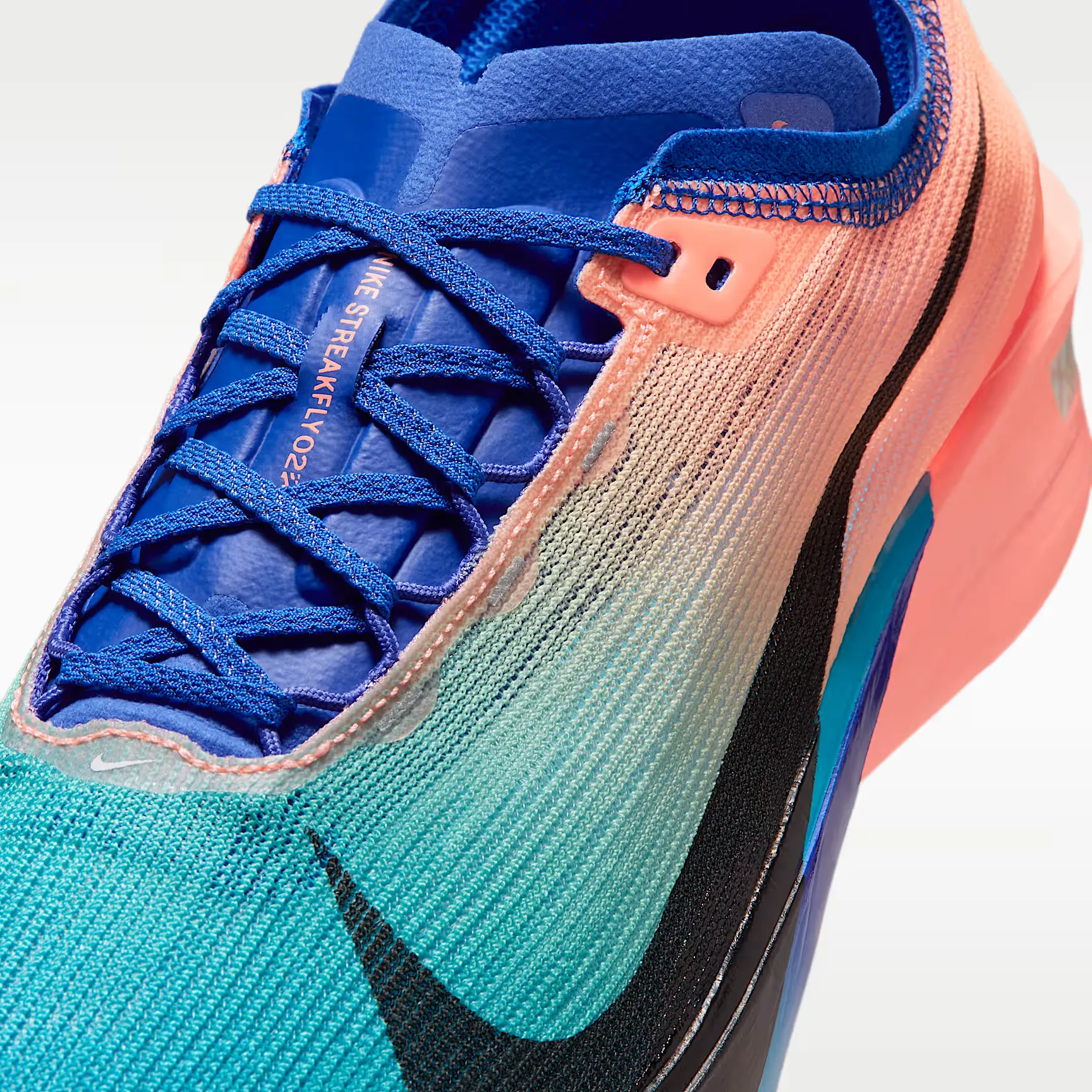 000000_Nike-ZoomX-Streakfly-2_Atomic-Pink-Racer-Blue_HF6416-601_img6