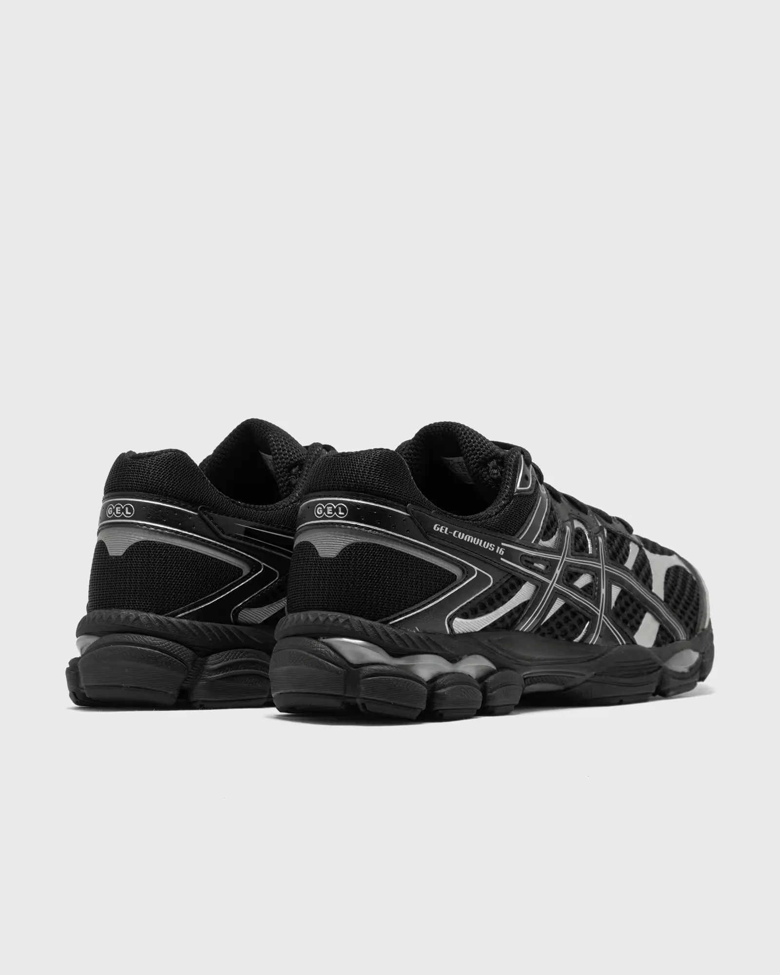 000000_ASICS-Gel-Cumulus-16_Black-Pure-Silver_1203A733-002_img3