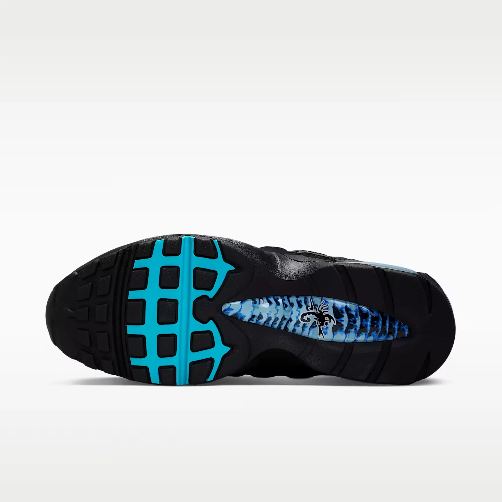000000_Nike-Air-Max-95-Big-Bubble_Scorpion_IM4691-001_img1