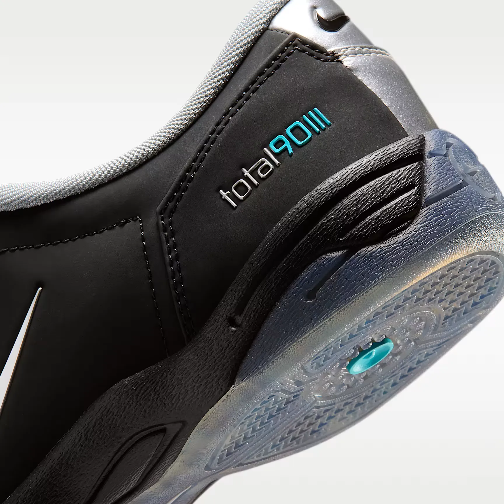 000000_Nike-Total-90_Black-Gamma-Blue_IQ7631-001_img7