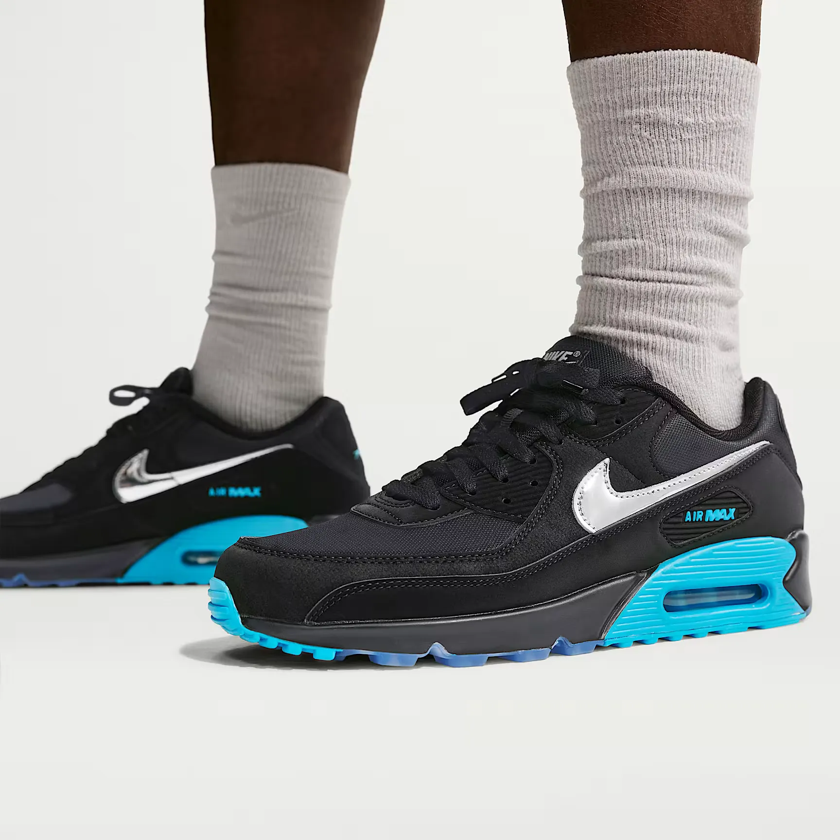 000000_Nike-Air-Max-90-Premium_Scorpion_IQ9438-001_img8