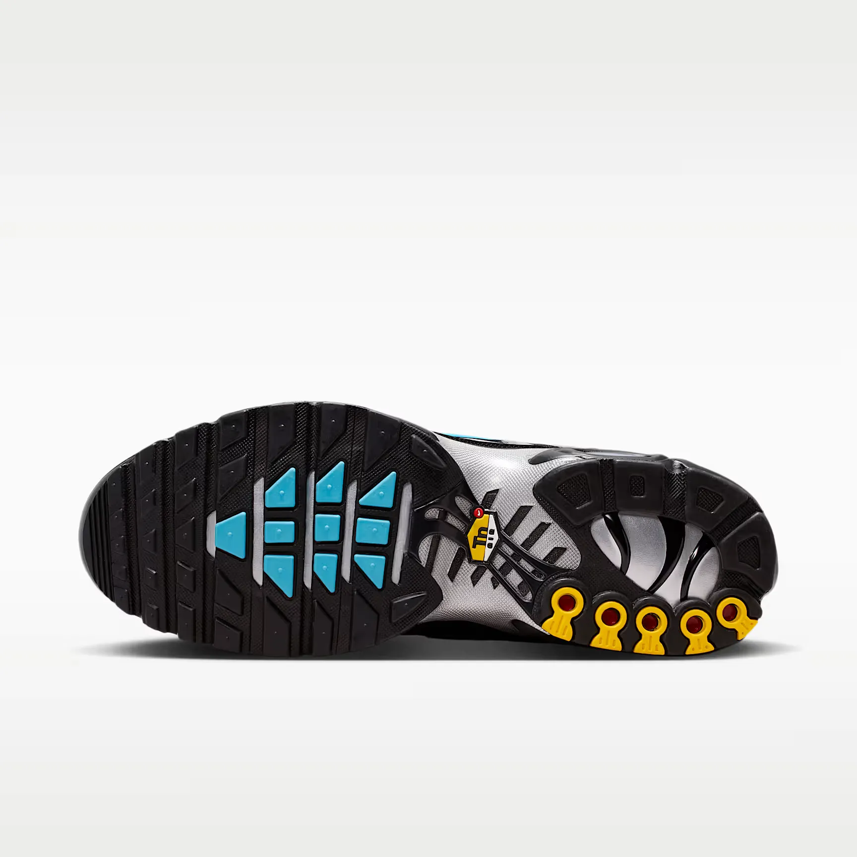 000000_Nike-Air-Max-Plus-Premium_Scorpion_IM9624-001_img1