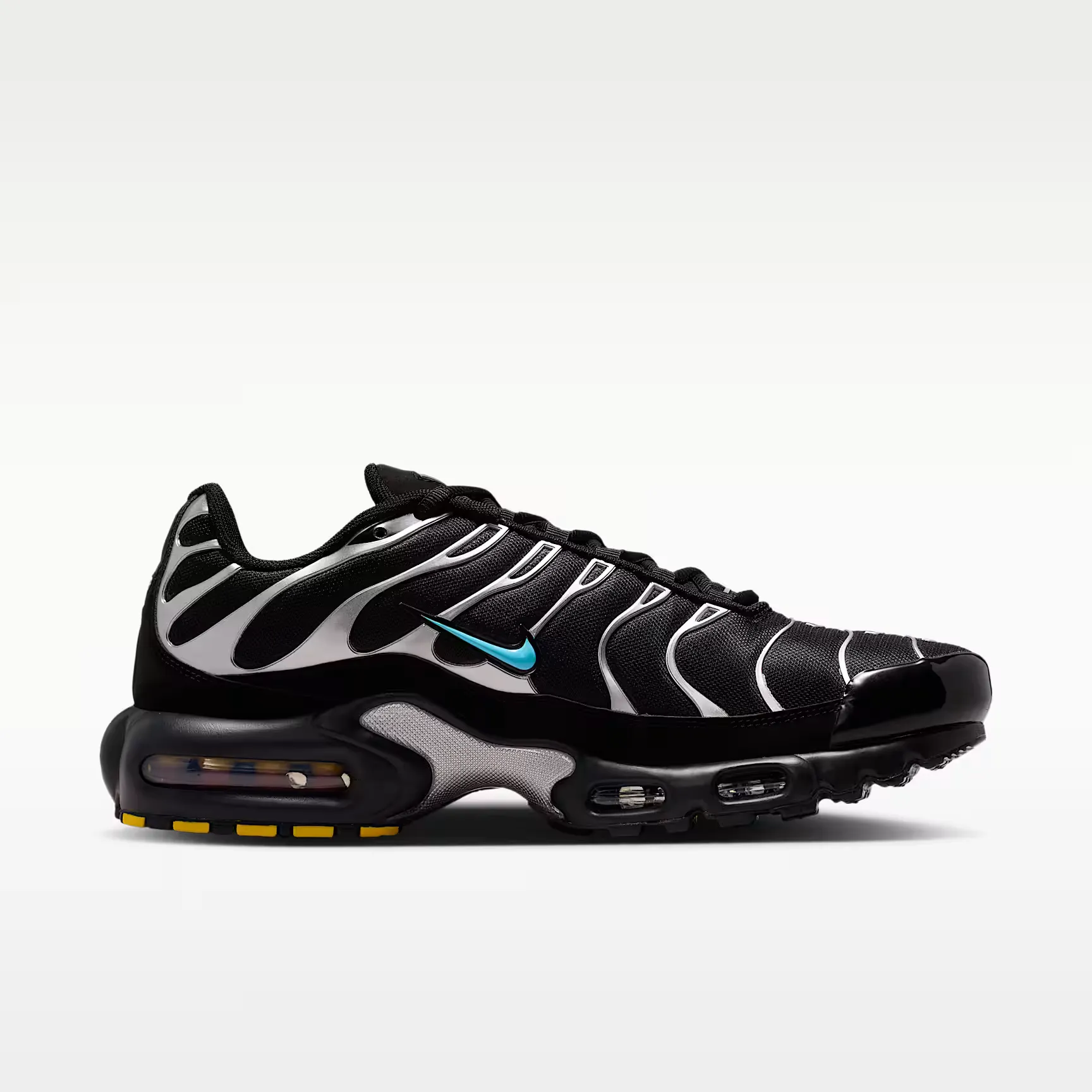 000000_Nike-Air-Max-Plus-Premium_Scorpion_IM9624-001_img2